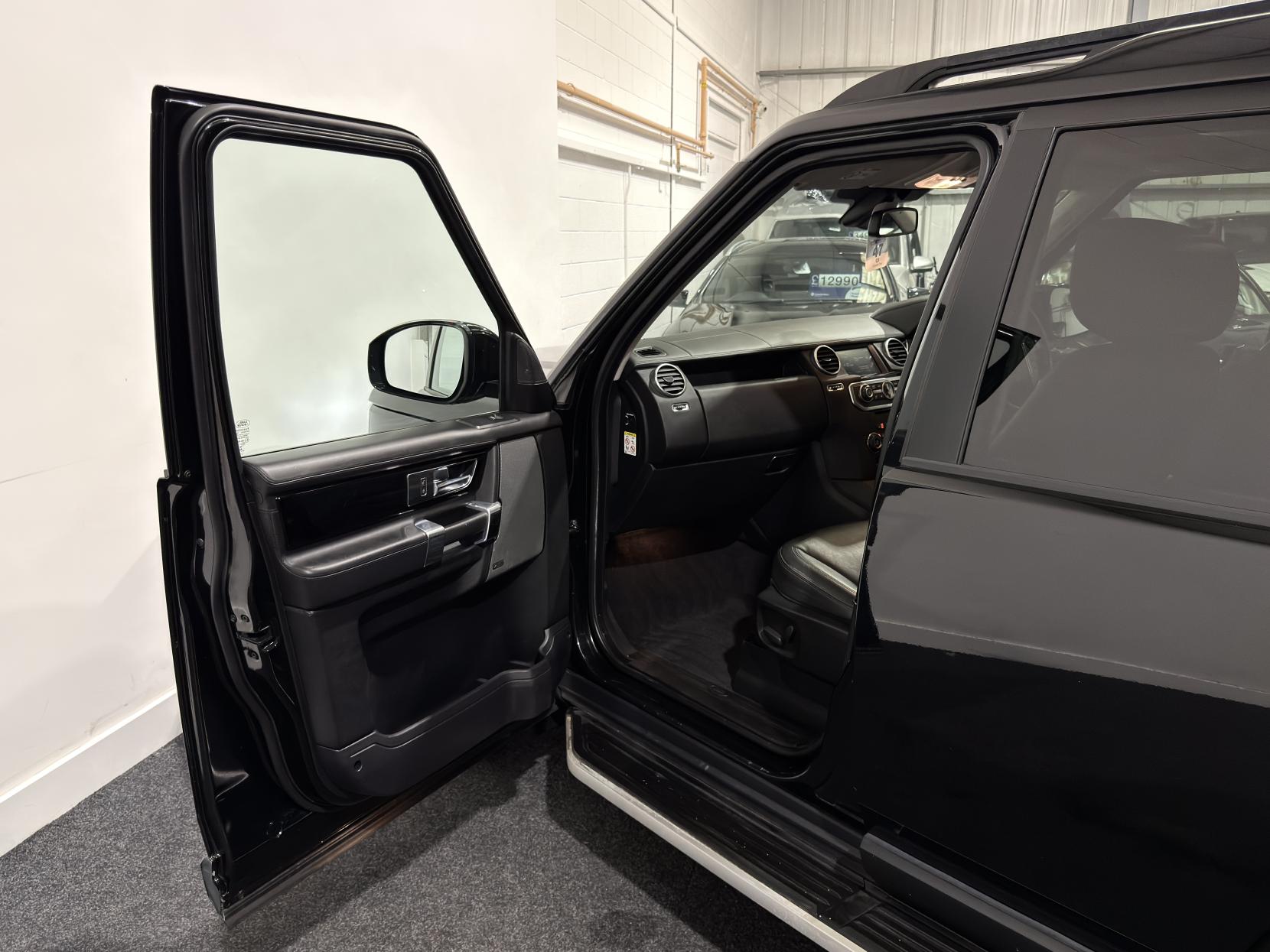 Land Rover Discovery 4 3.0 SD V6 HSE Luxury SUV 5dr Diesel Auto 4WD Euro 6 (s/s) (256 bhp)