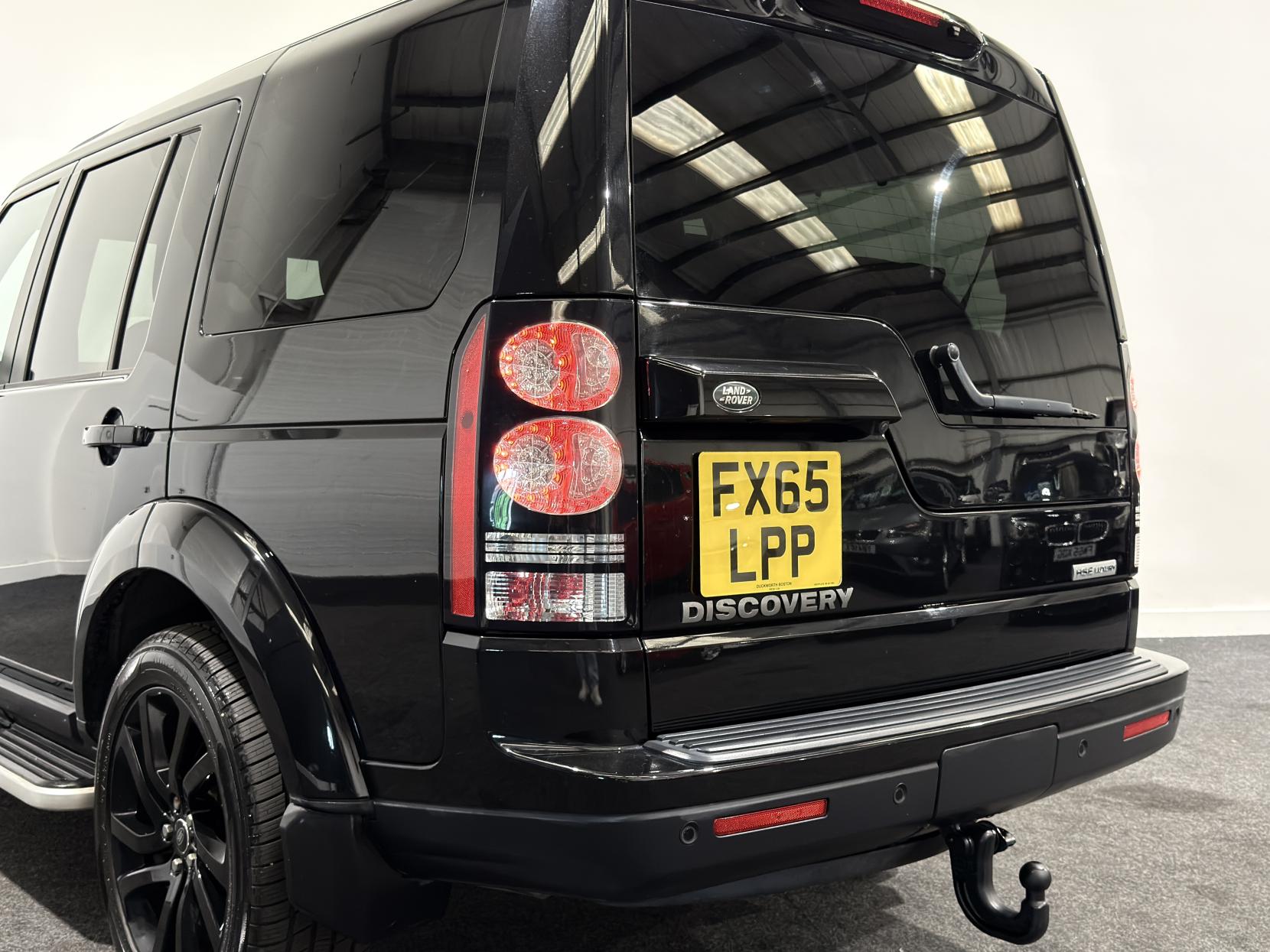 Land Rover Discovery 4 3.0 SD V6 HSE Luxury SUV 5dr Diesel Auto 4WD Euro 6 (s/s) (256 bhp)