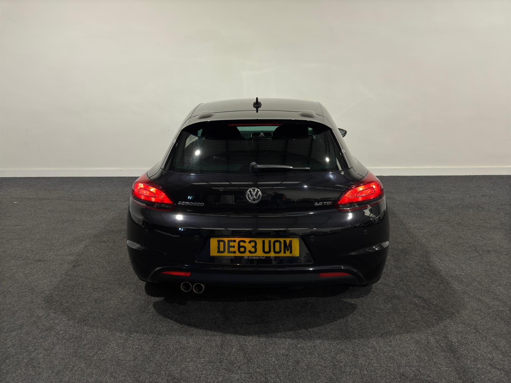 Volkswagen Scirocco 2.0 TDI R-Line Hatchback 3dr Diesel Manual Euro 5 (Leather, Nav) (177 ps)