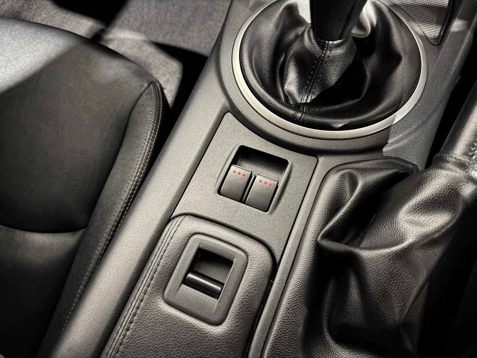 Mazda MX-5 2.0i Sport Tech Roadster 2dr Petrol Manual Euro 5 (160 ps)