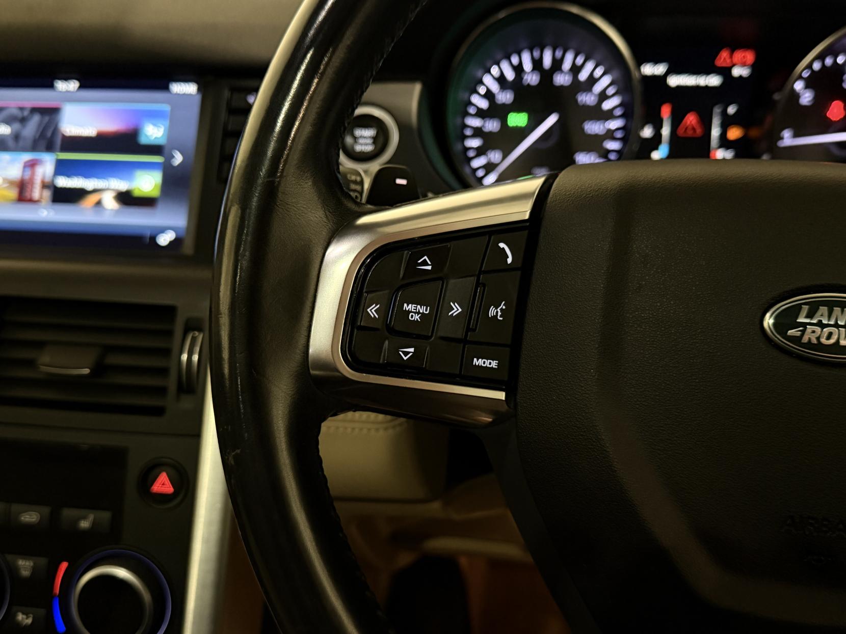 Land Rover Discovery Sport 2.2 SD4 HSE SUV 5dr Diesel Auto 4WD Euro 5 (s/s) (190 ps)