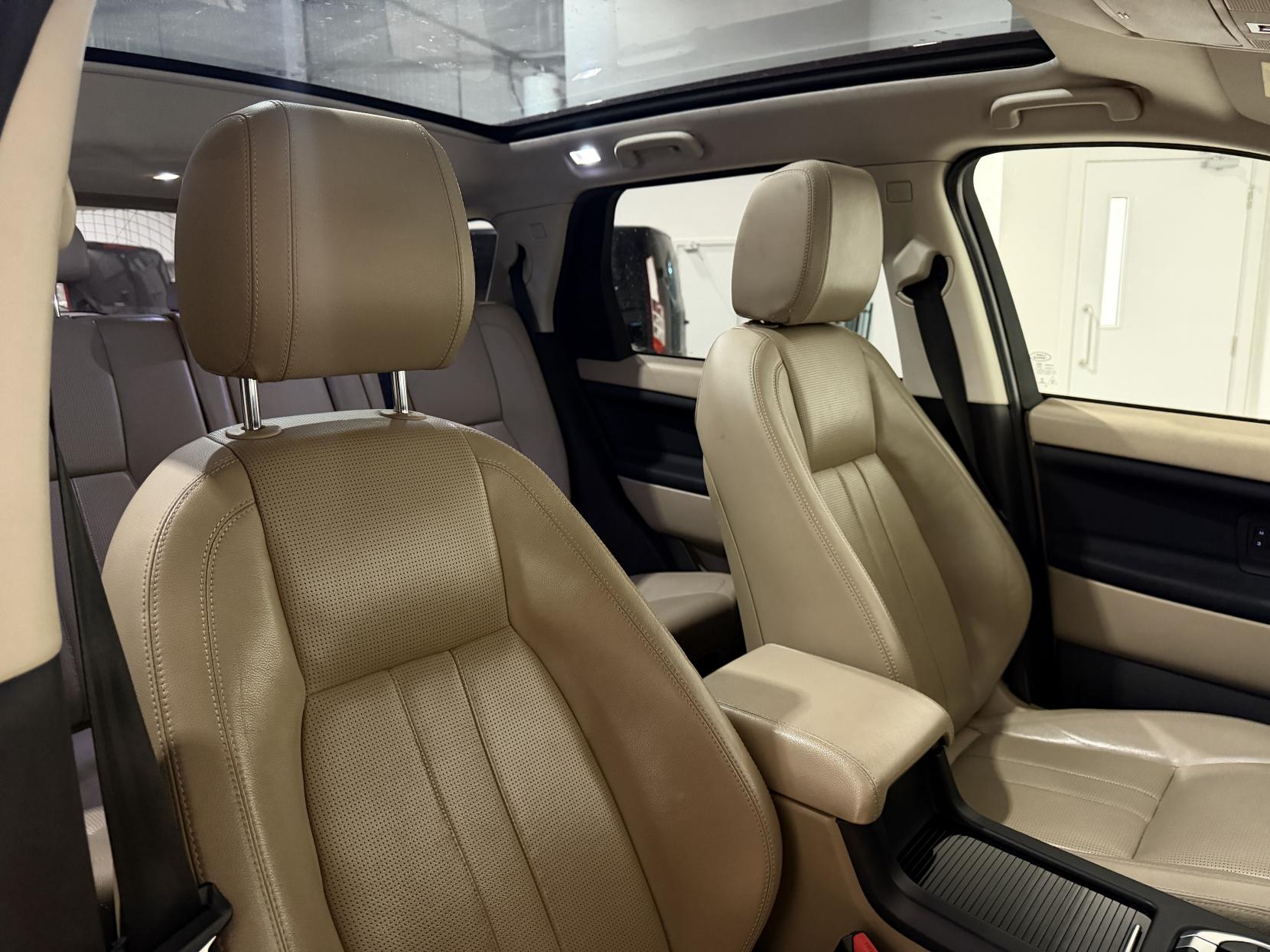 Land Rover Discovery Sport 2.2 SD4 HSE SUV 5dr Diesel Auto 4WD Euro 5 (s/s) (190 ps)