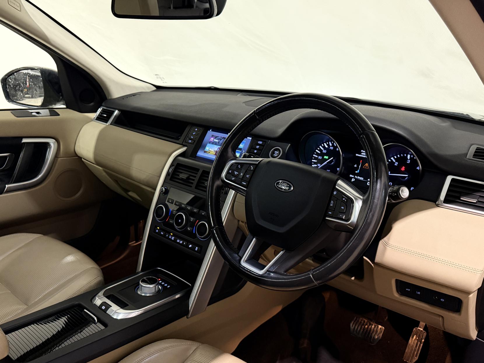 Land Rover Discovery Sport 2.2 SD4 HSE SUV 5dr Diesel Auto 4WD Euro 5 (s/s) (190 ps)