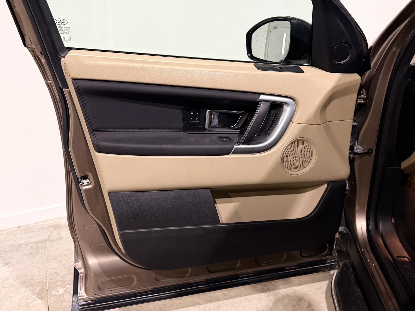 Land Rover Discovery Sport 2.2 SD4 HSE SUV 5dr Diesel Auto 4WD Euro 5 (s/s) (190 ps)