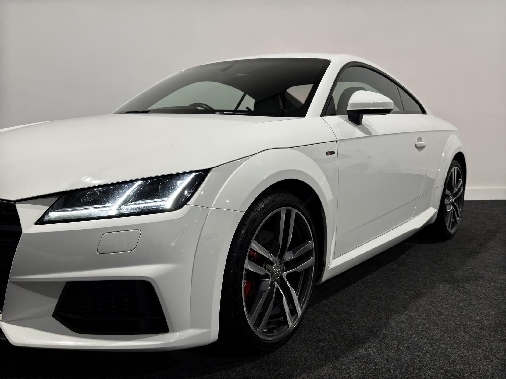 Audi TT 2.0 TDI ultra S line Coupe 3dr Diesel Manual Euro 6 (s/s) (184 ps)