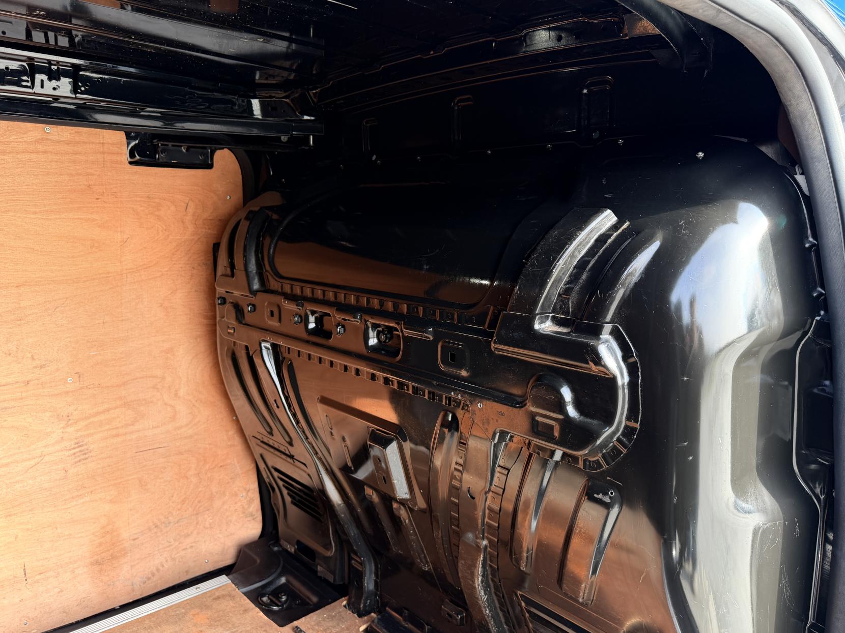 Ford Transit Connect 1.6 TDCi 240 Limited Panel Van 4dr Diesel Manual L2 H1 (128 g/km, 113 bhp)