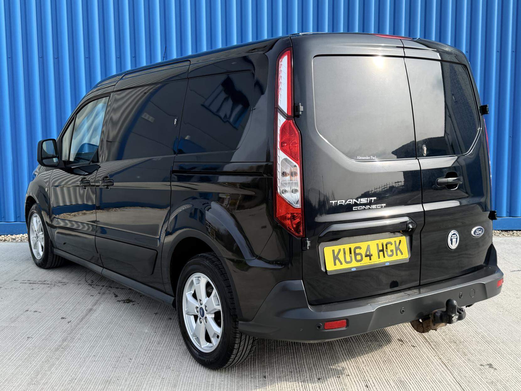 Ford Transit Connect 1.6 TDCi 240 Limited Panel Van 4dr Diesel Manual L2 H1 (128 g/km, 113 bhp)