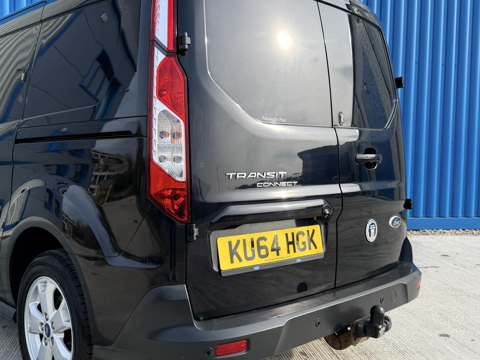 Ford Transit Connect 1.6 TDCi 240 Limited Panel Van 4dr Diesel Manual L2 H1 (128 g/km, 113 bhp)