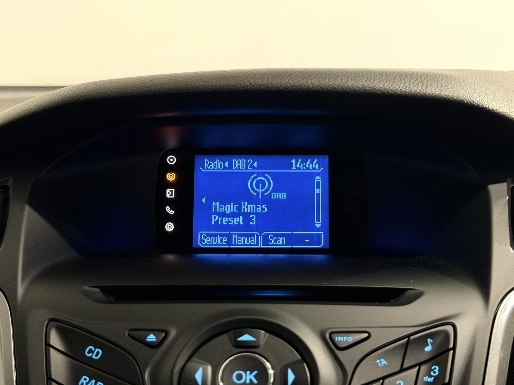 Ford Focus 1.6 Edge Hatchback 5dr Petrol Manual Euro 5 (105 ps)