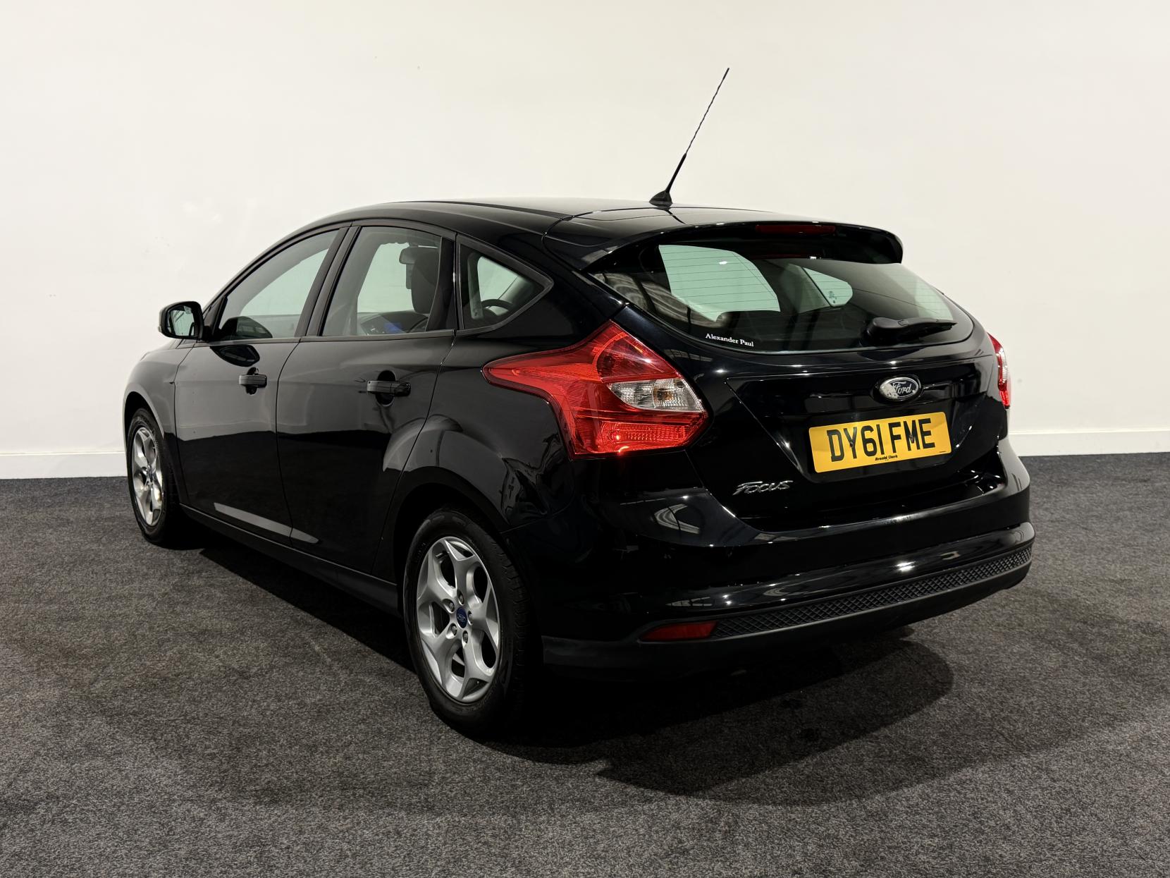 Ford Focus 1.6 Edge Hatchback 5dr Petrol Manual Euro 5 (105 ps)