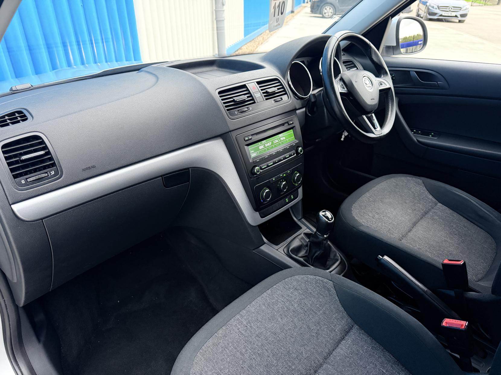 Skoda Yeti 2.0 TDI S Outdoor 5dr Diesel Manual Euro 5 (110 ps)