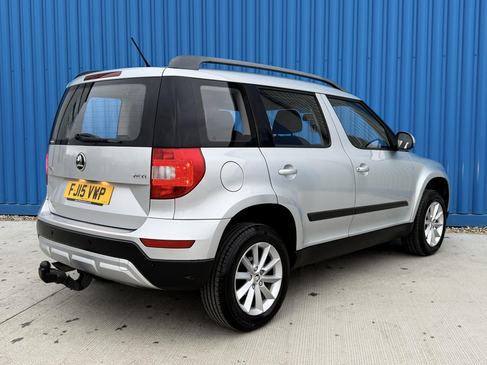 Skoda Yeti 2.0 TDI S Outdoor 5dr Diesel Manual Euro 5 (110 ps)