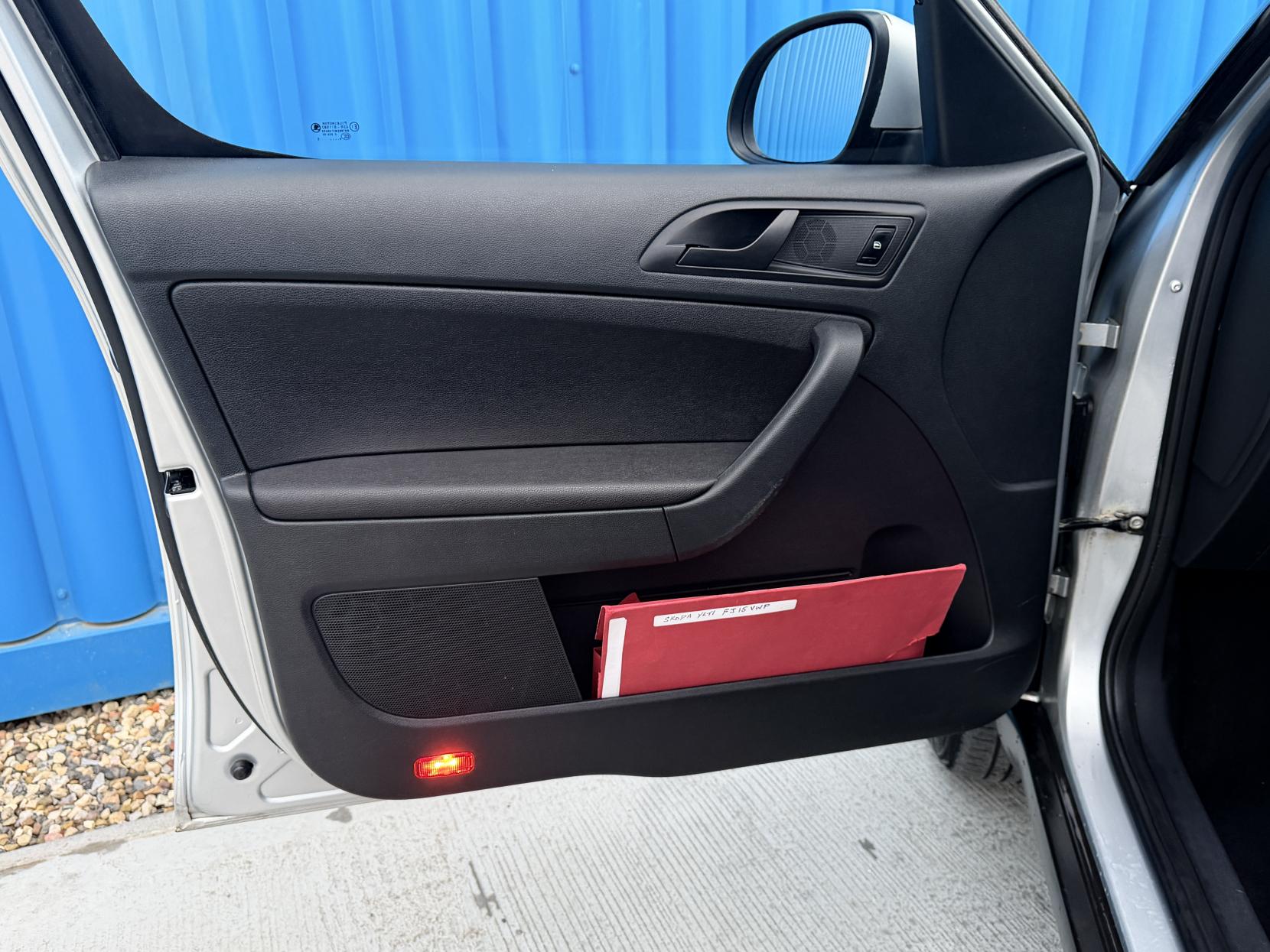 Skoda Yeti 2.0 TDI S Outdoor 5dr Diesel Manual Euro 5 (110 ps)