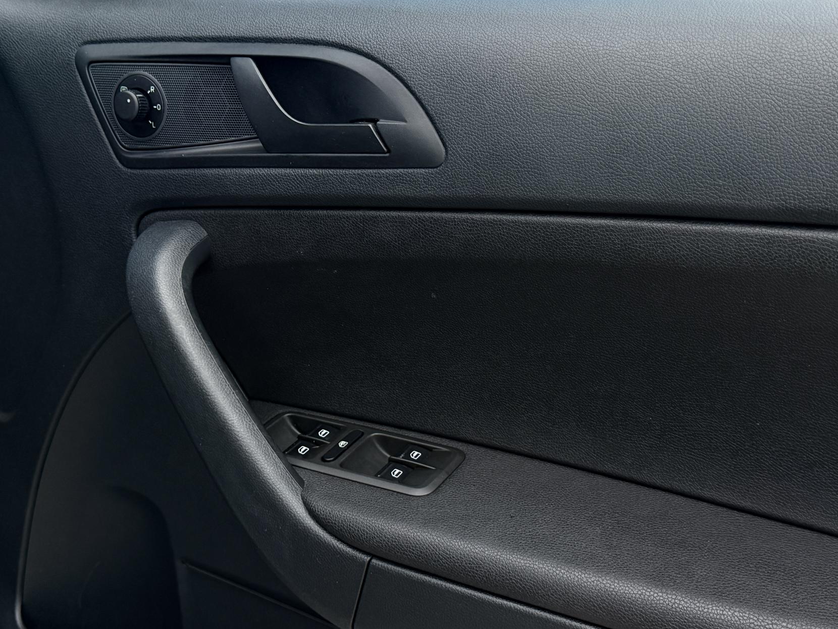 Skoda Yeti 2.0 TDI S Outdoor 5dr Diesel Manual Euro 5 (110 ps)