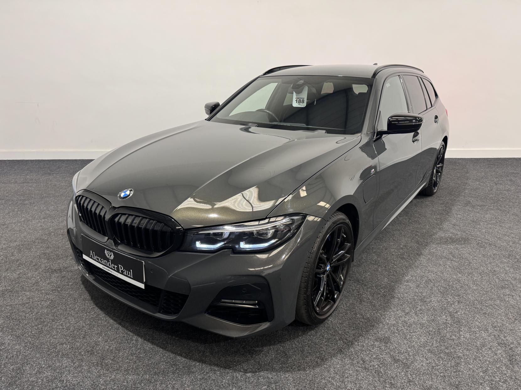 BMW 3 Series 2.0 330e 12kWh M Sport Pro Edition Touring 5dr Petrol Plug-in Hybrid Auto Euro 6 (s/s) (292 ps)