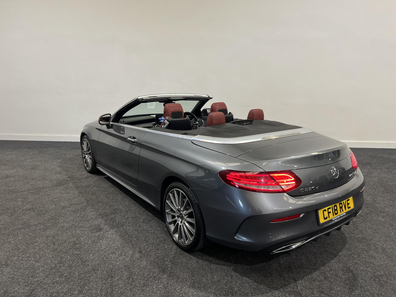 Mercedes-Benz C Class 2.1 C220d AMG Line (Premium Plus) Cabriolet 2dr Diesel G-Tronic+ 4MATIC Euro 6 (s/s) (170 ps)