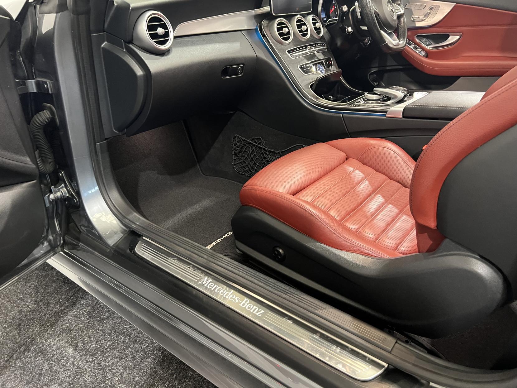 Mercedes-Benz C Class 2.1 C220d AMG Line (Premium Plus) Cabriolet 2dr Diesel G-Tronic+ 4MATIC Euro 6 (s/s) (170 ps)
