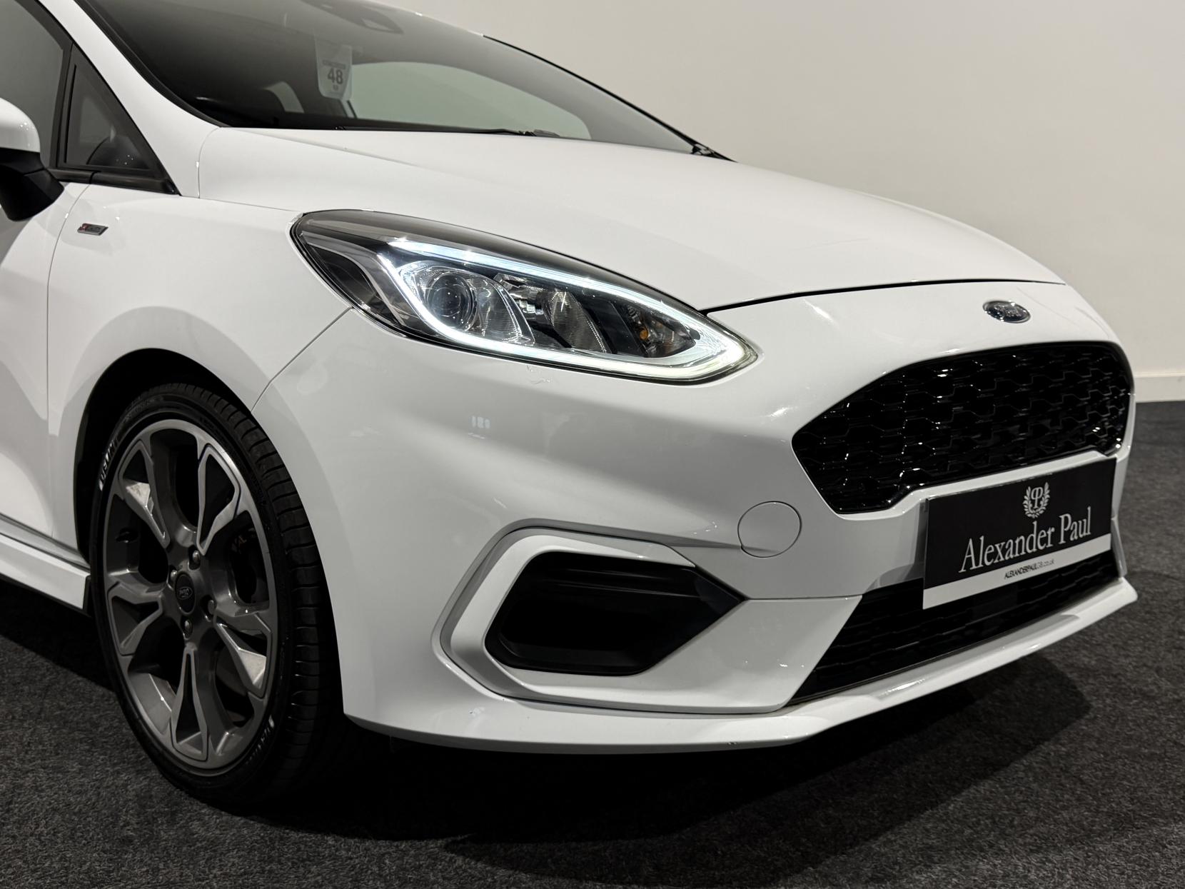 Ford Fiesta 1.0T EcoBoost ST-Line Hatchback 3dr Petrol Manual Euro 6 (s/s) (125 ps)