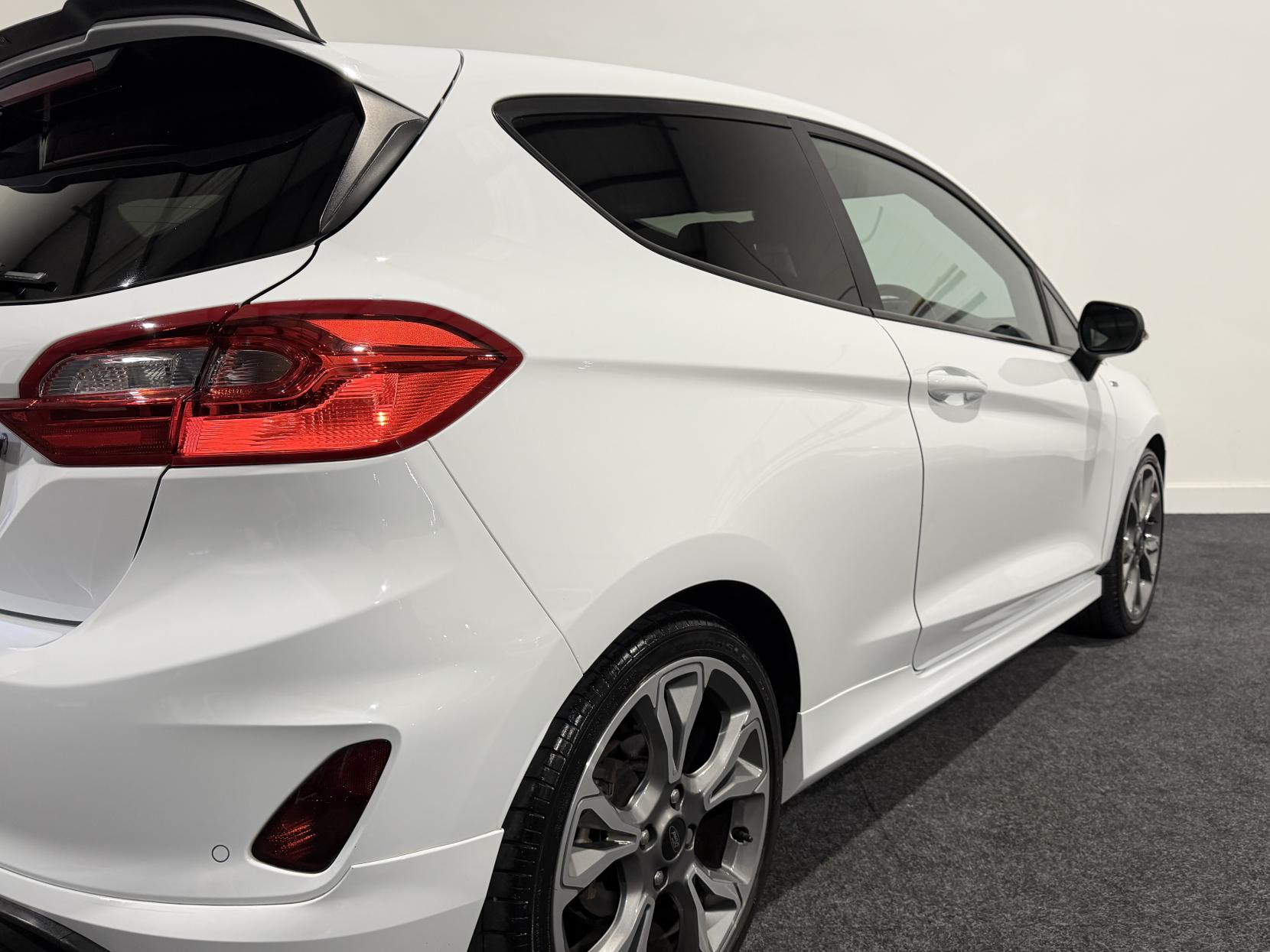 Ford Fiesta 1.0T EcoBoost ST-Line Hatchback 3dr Petrol Manual Euro 6 (s/s) (125 ps)