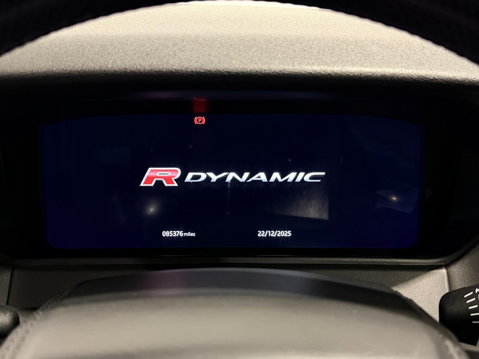 Land Rover Range Rover Velar 2.0 D180 R-Dynamic SE SUV 5dr Diesel Auto 4WD Euro 6 (s/s) (180 ps)