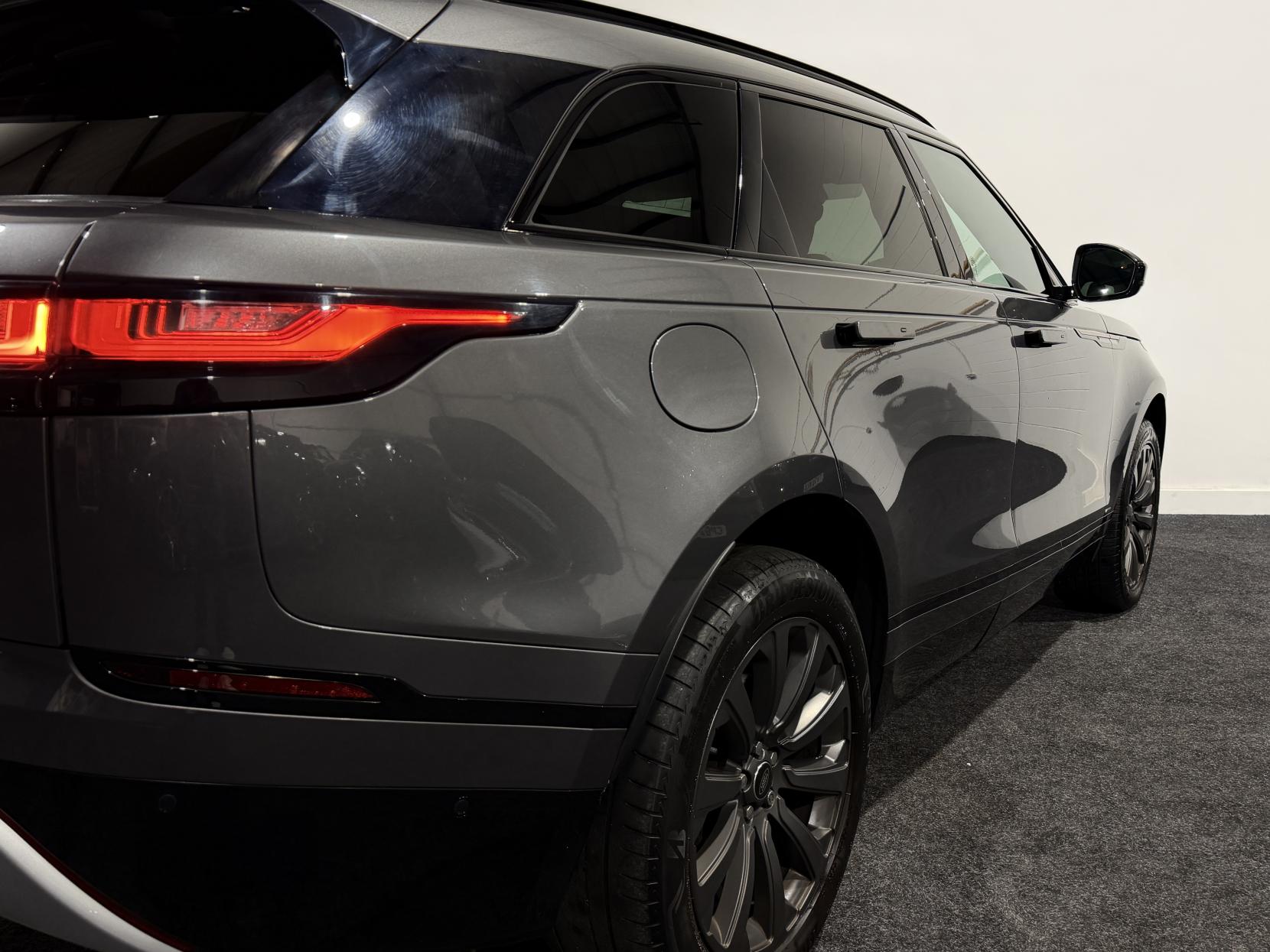 Land Rover Range Rover Velar 2.0 D180 R-Dynamic SE SUV 5dr Diesel Auto 4WD Euro 6 (s/s) (180 ps)