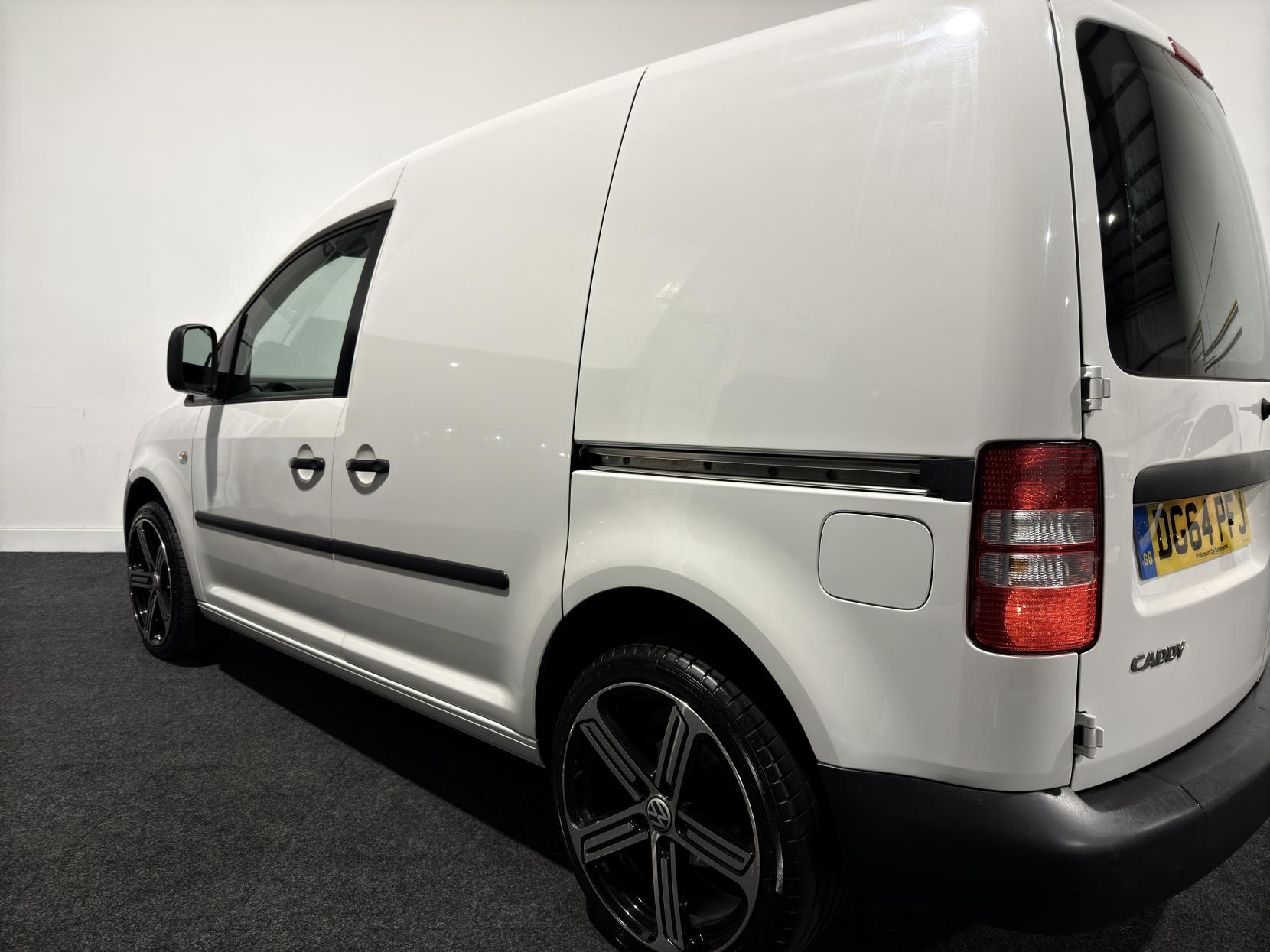 Volkswagen Caddy 1.6 TDI C20 CR Startline Panel Van 5dr Diesel Manual SWB Euro 5 (102 ps)