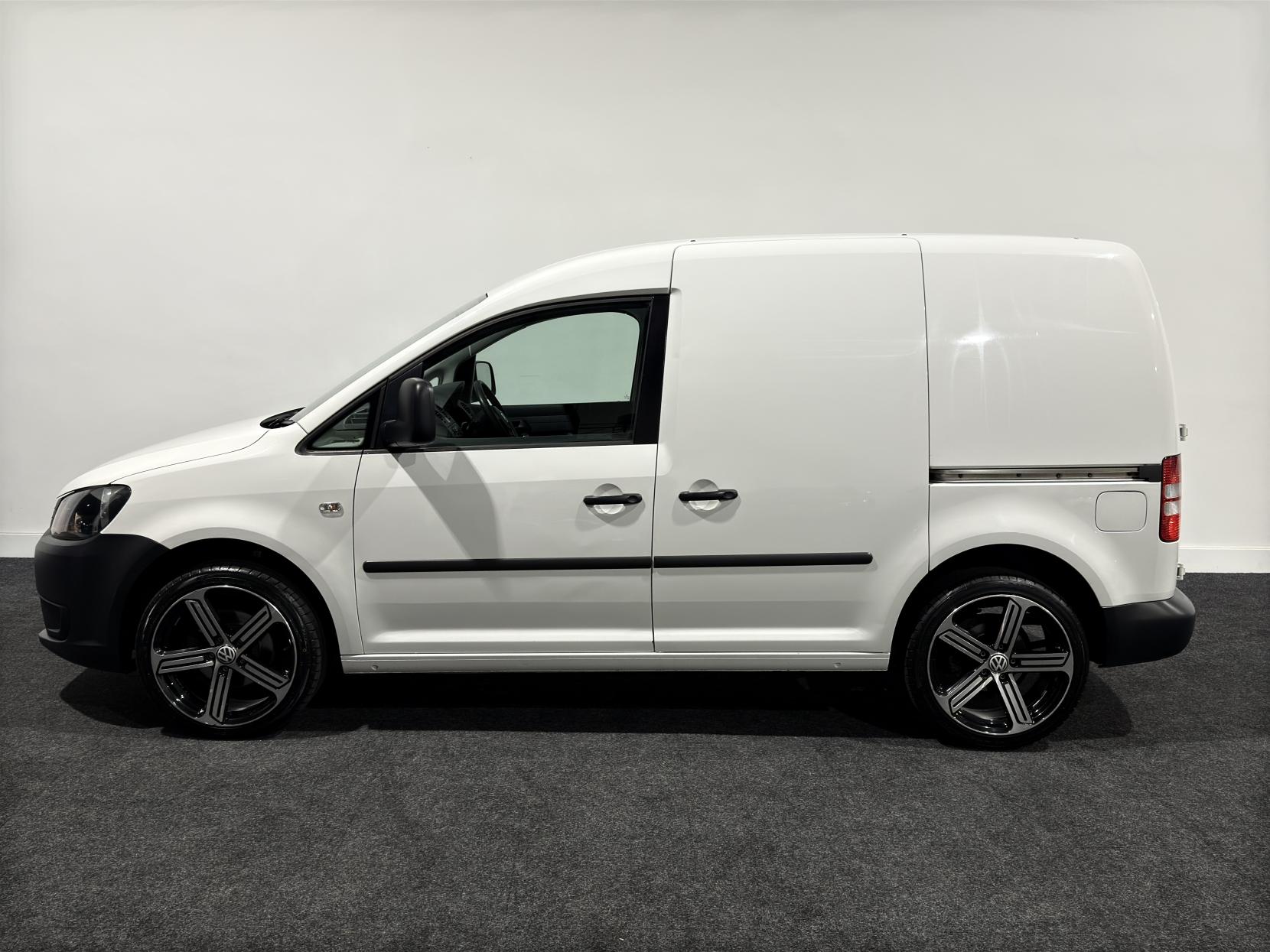 Volkswagen Caddy 1.6 TDI C20 CR Startline Panel Van 5dr Diesel Manual SWB Euro 5 (102 ps)