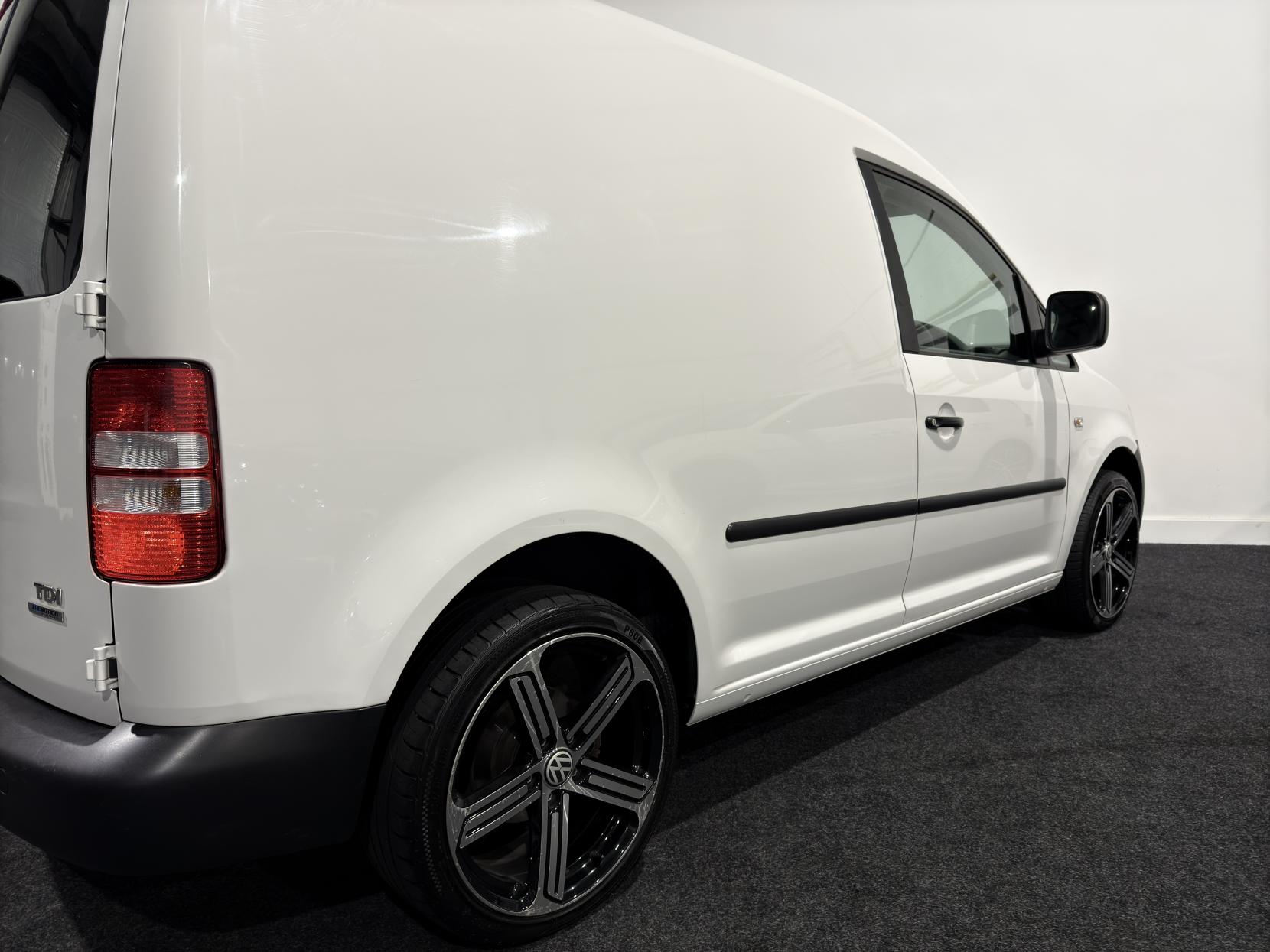 Volkswagen Caddy 1.6 TDI C20 CR Startline Panel Van 5dr Diesel Manual SWB Euro 5 (102 ps)