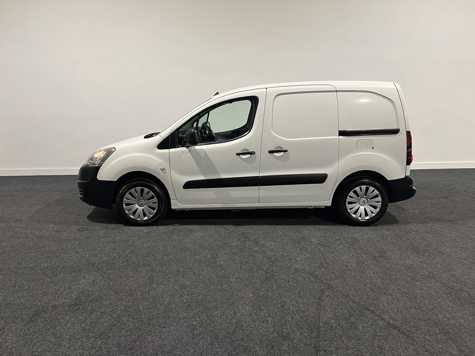 Citroen Berlingo 1.6 BlueHDi 625 Enterprise Panel Van 5dr Diesel Manual L1 (112 g/km, 75 bhp)