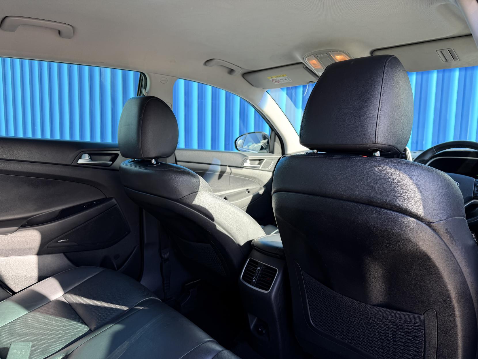 Hyundai TUCSON 1.6 GDi Premium SUV 5dr Petrol Manual Euro 6 (s/s) (132 ps)