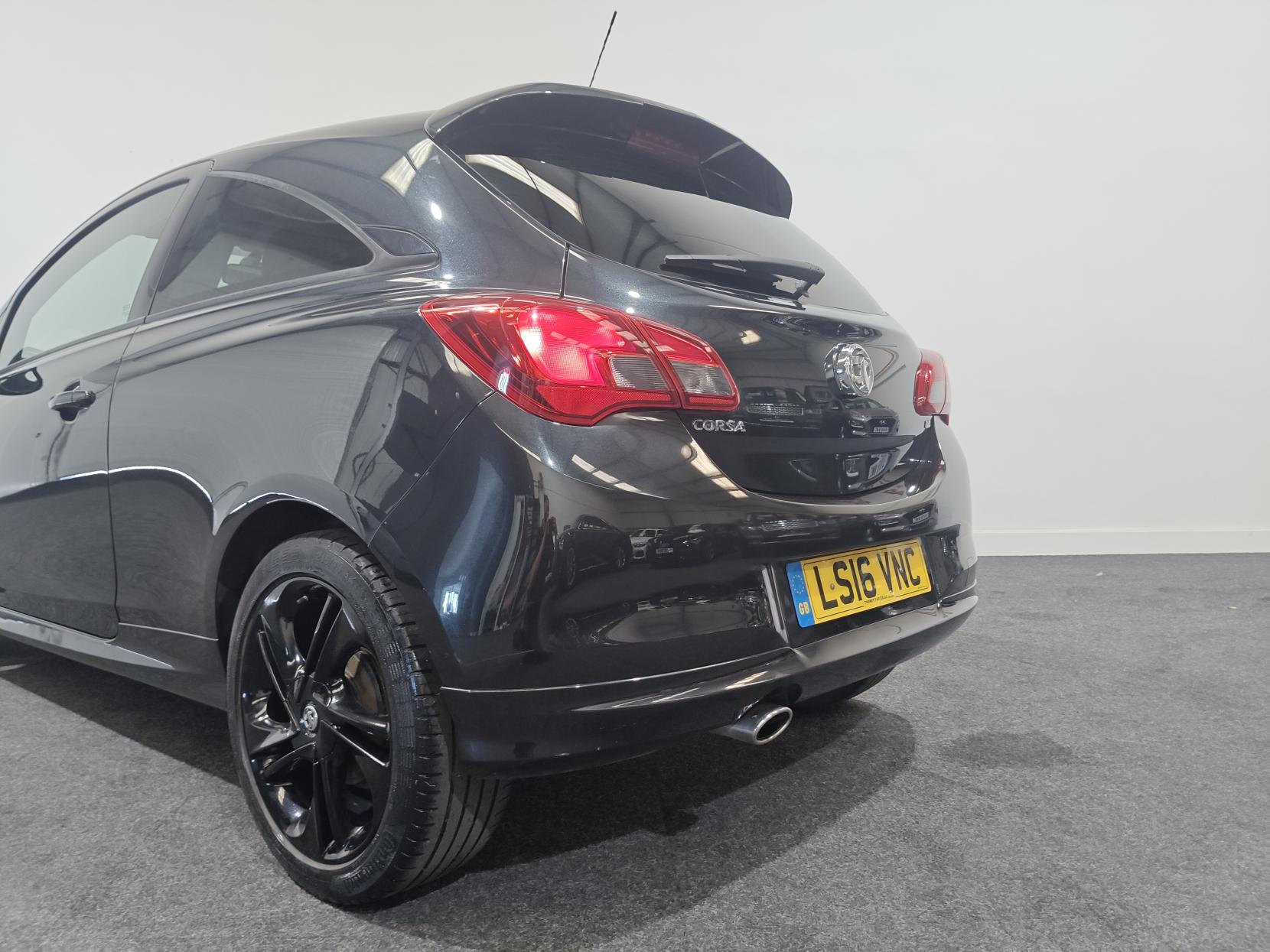 Vauxhall Corsa 1.4i ecoFLEX Limited Edition Hatchback 3dr Petrol Manual Euro 6 (90 ps)