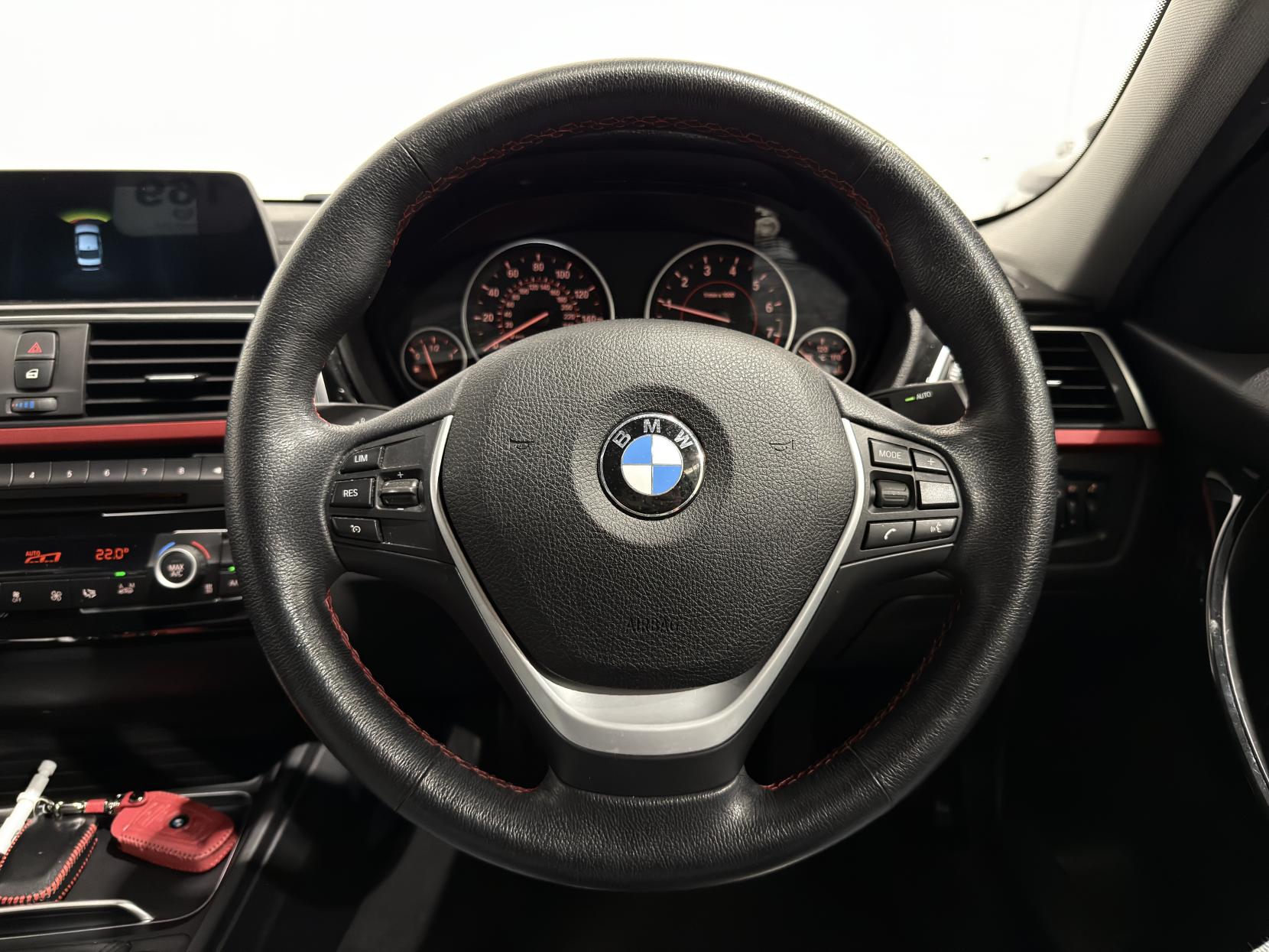BMW 3 Series 1.5 318i Sport Saloon 4dr Petrol Manual Euro 6 (s/s) (136 ps)