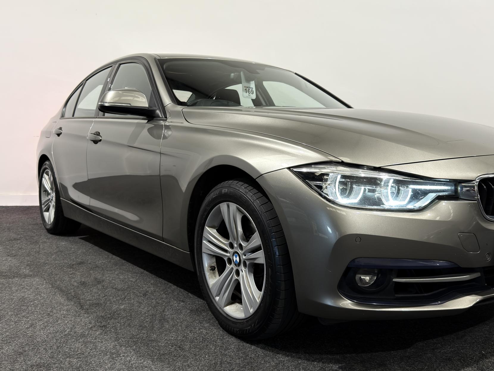 BMW 3 Series 1.5 318i Sport Saloon 4dr Petrol Manual Euro 6 (s/s) (136 ps)