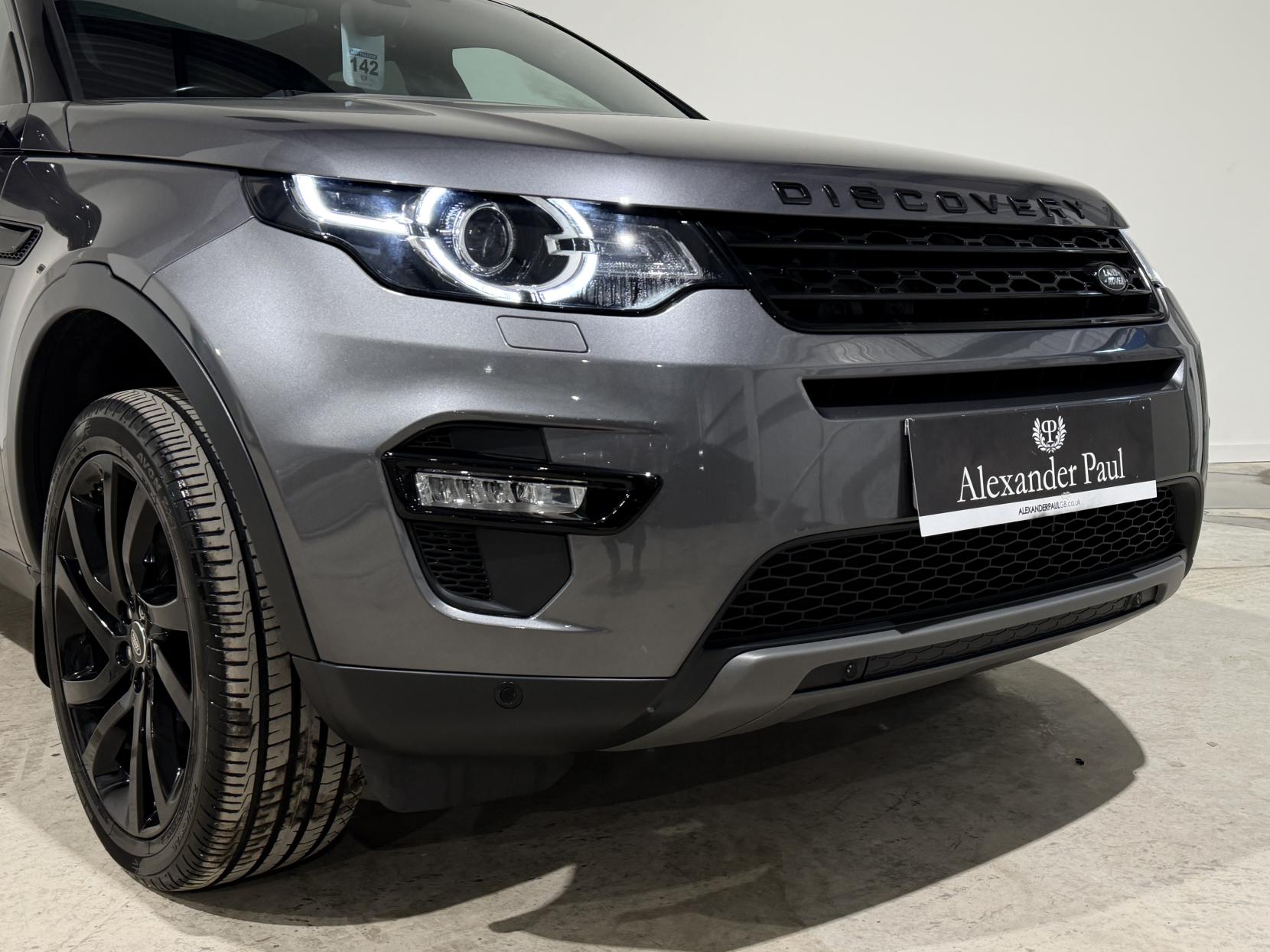 Land Rover Discovery Sport 2.0 TD4 HSE Black SUV 5dr Diesel Auto 4WD Euro 6 (s/s) (180 ps)