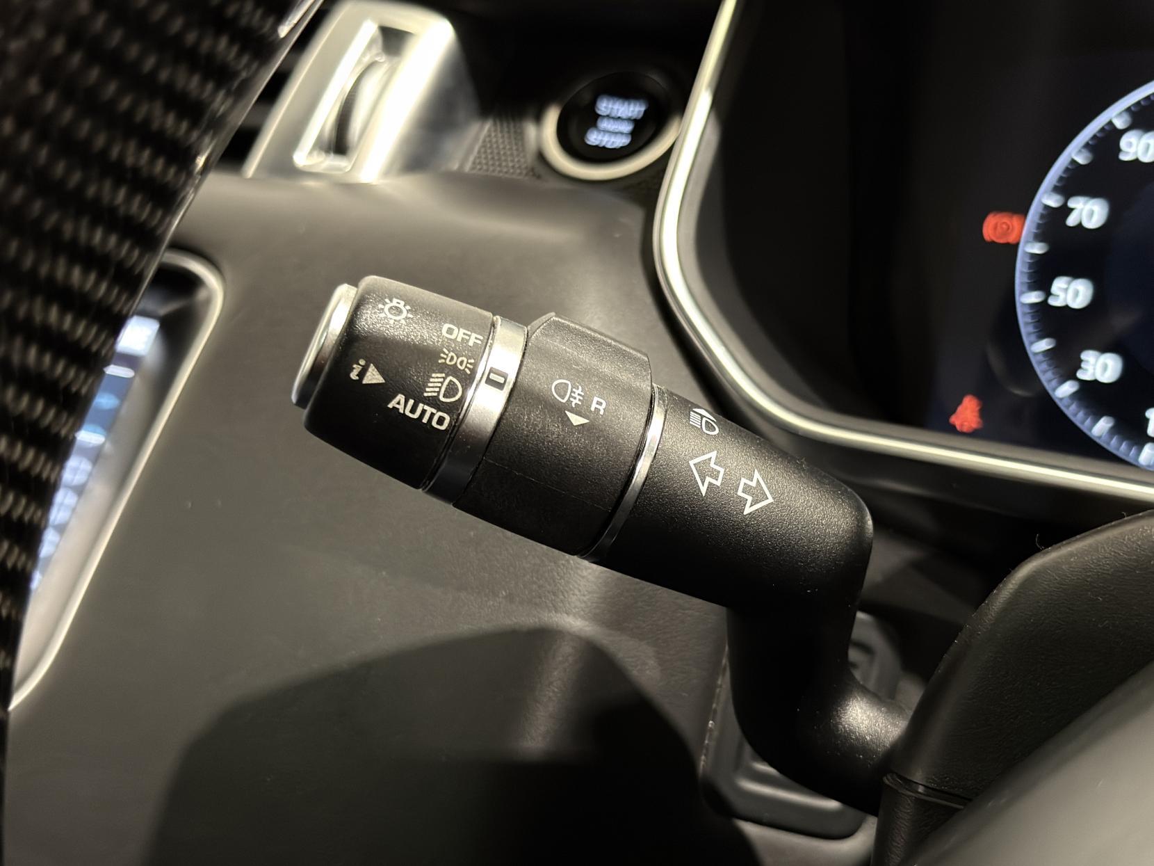 Land Rover Range Rover Sport 5.0 V8 SVR SUV 5dr Petrol Auto 4WD Euro 6 (s/s) (550 ps)