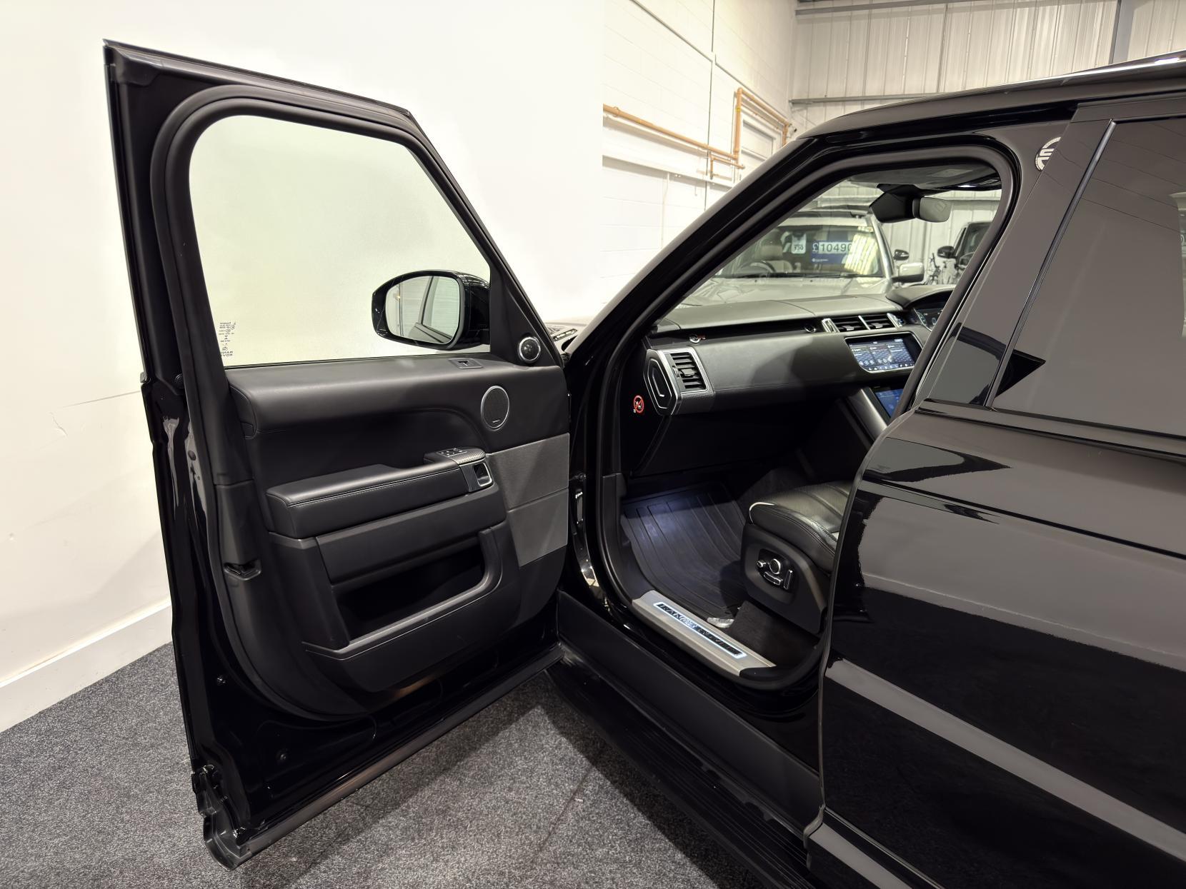 Land Rover Range Rover Sport 5.0 V8 SVR SUV 5dr Petrol Auto 4WD Euro 6 (s/s) (550 ps)