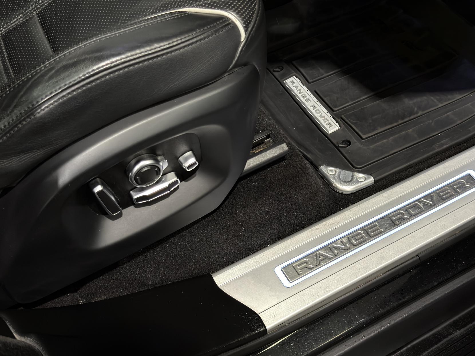 Land Rover Range Rover Sport 5.0 V8 SVR SUV 5dr Petrol Auto 4WD Euro 6 (s/s) (550 ps)