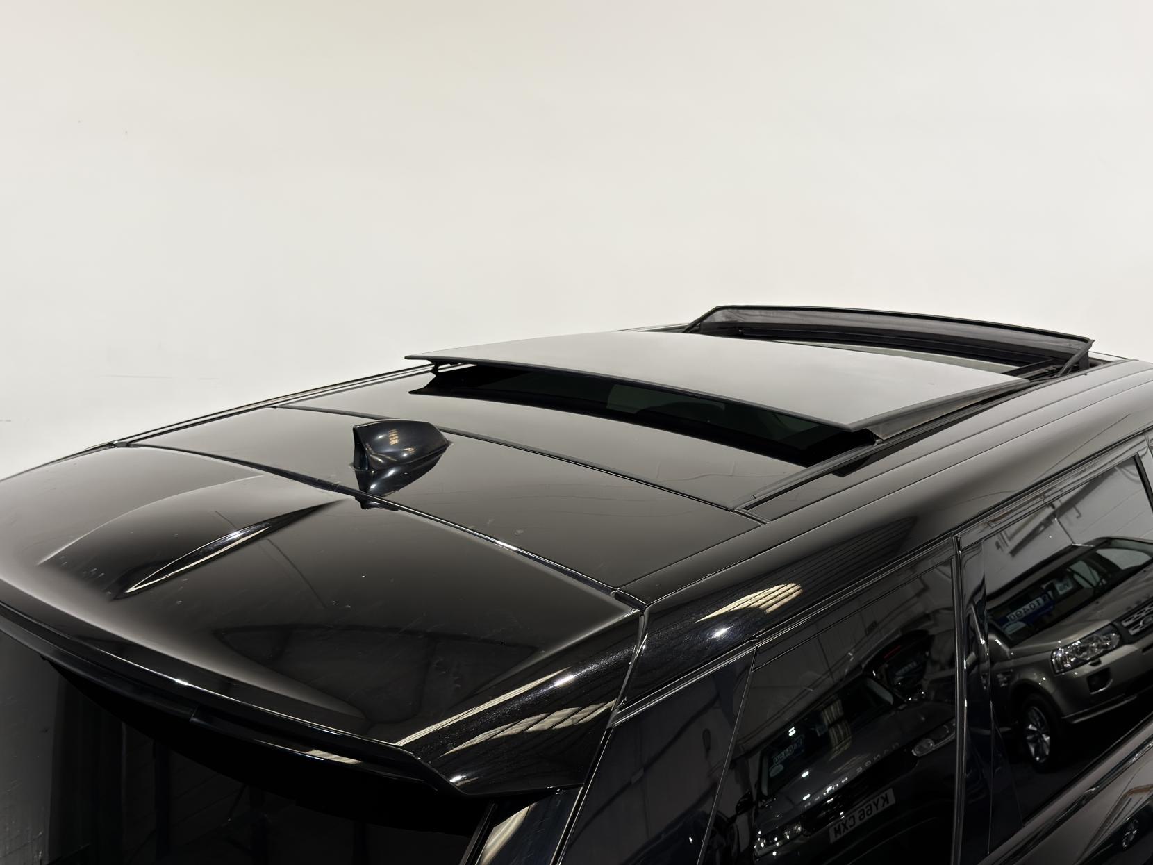 Land Rover Range Rover Sport 5.0 V8 SVR SUV 5dr Petrol Auto 4WD Euro 6 (s/s) (550 ps)