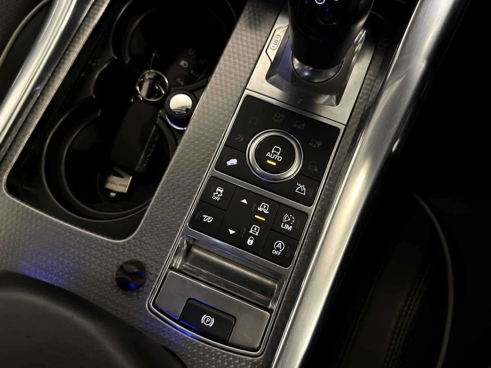 Land Rover Range Rover Sport 5.0 V8 SVR SUV 5dr Petrol Auto 4WD Euro 6 (s/s) (550 ps)