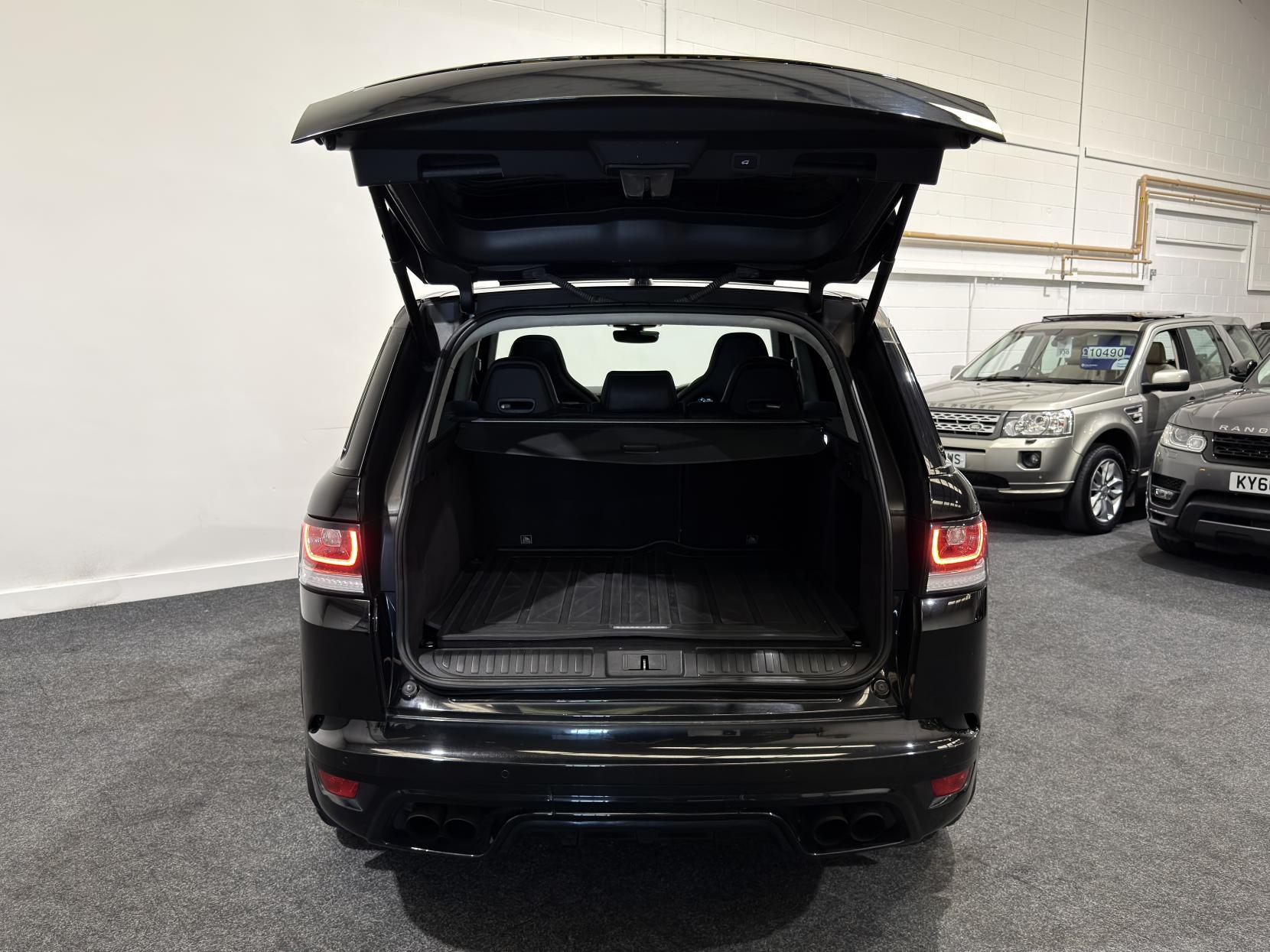 Land Rover Range Rover Sport 5.0 V8 SVR SUV 5dr Petrol Auto 4WD Euro 6 (s/s) (550 ps)