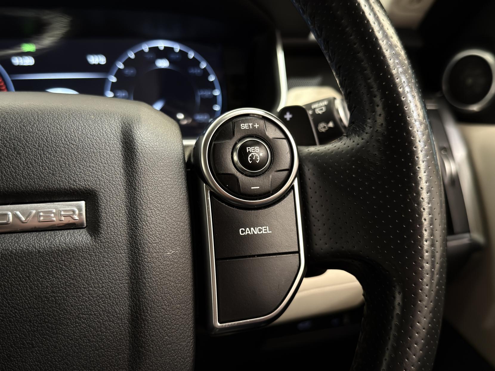 Land Rover Range Rover Sport 3.0 SD V6 HSE Dynamic SUV 5dr Diesel Auto 4WD Euro 5 (s/s) (306 ps)