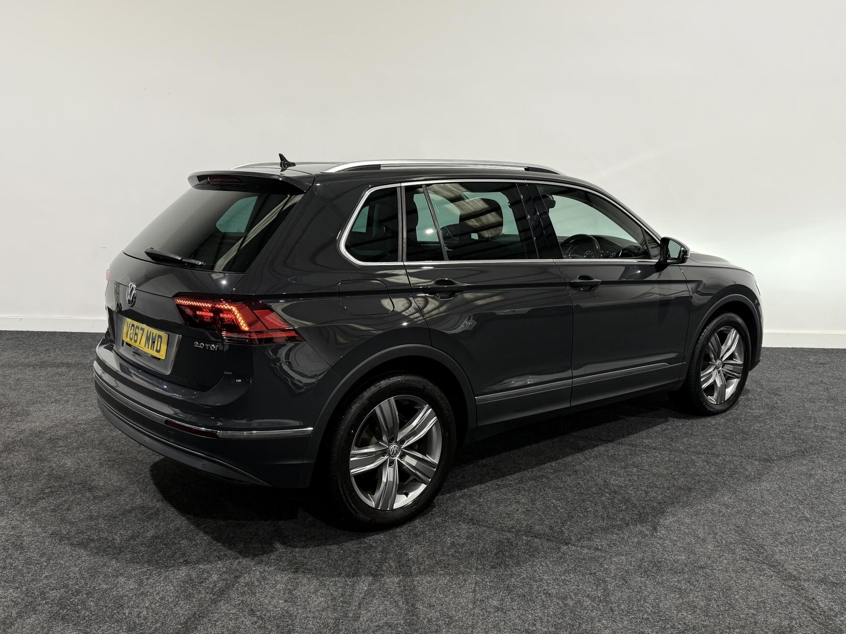 Volkswagen Tiguan 2.0 TDI SEL SUV 5dr Diesel Manual Euro 6 (s/s) (150 ps)