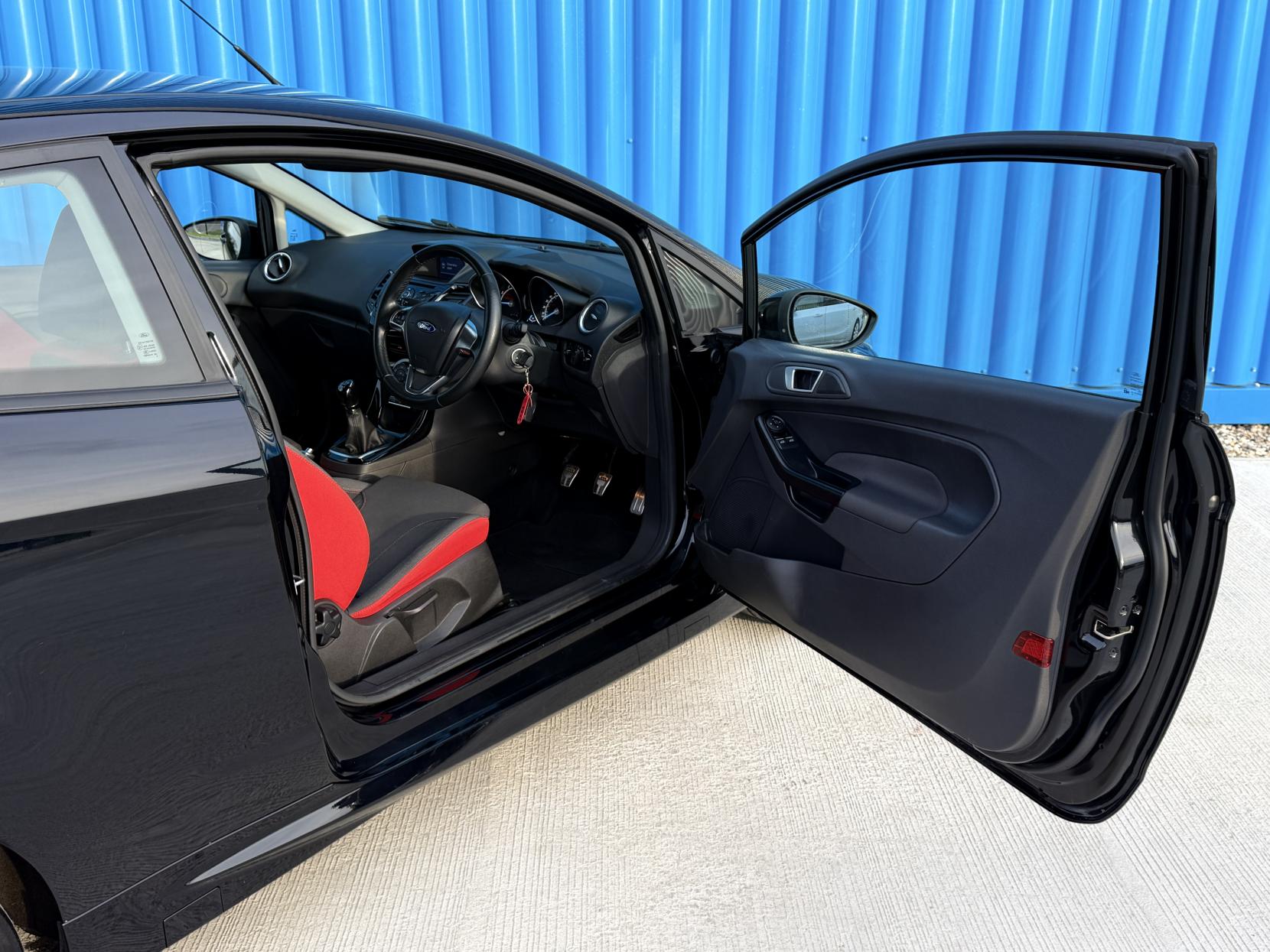 Ford Fiesta 1.0T EcoBoost Zetec S Hatchback 3dr Petrol Manual Euro 6 (s/s) (125 ps)