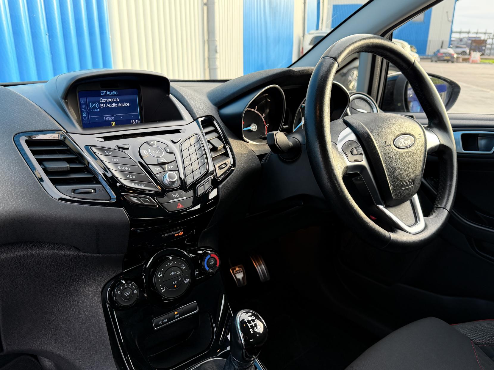 Ford Fiesta 1.0T EcoBoost Zetec S Hatchback 3dr Petrol Manual Euro 6 (s/s) (125 ps)