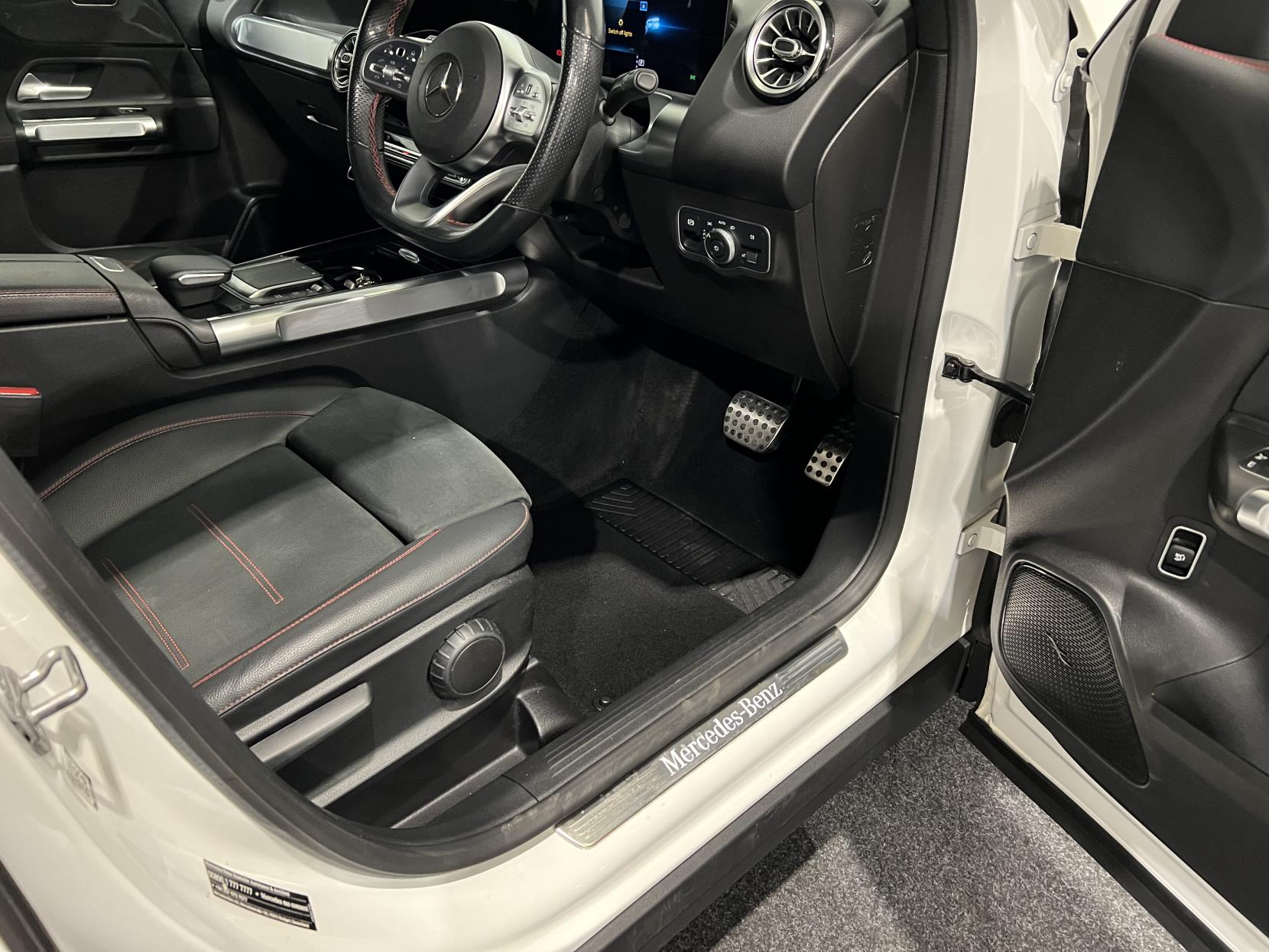 Mercedes-Benz GLB 2.0 GLB200d AMG Line (Premium 2) SUV 5dr Diesel 8G-DCT Euro 6 (s/s) (150 ps)