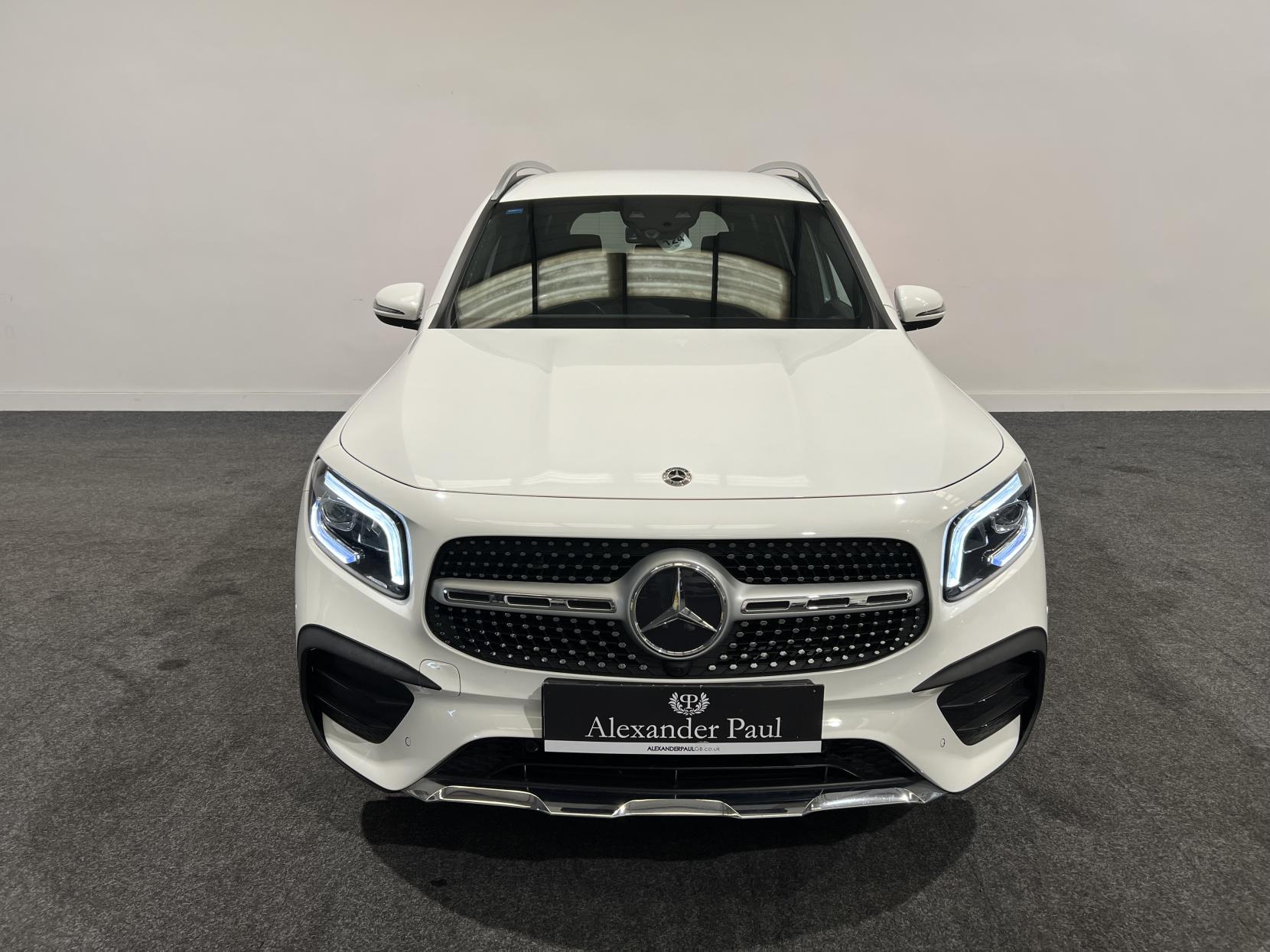 Mercedes-Benz GLB 2.0 GLB200d AMG Line (Premium 2) SUV 5dr Diesel 8G-DCT Euro 6 (s/s) (150 ps)