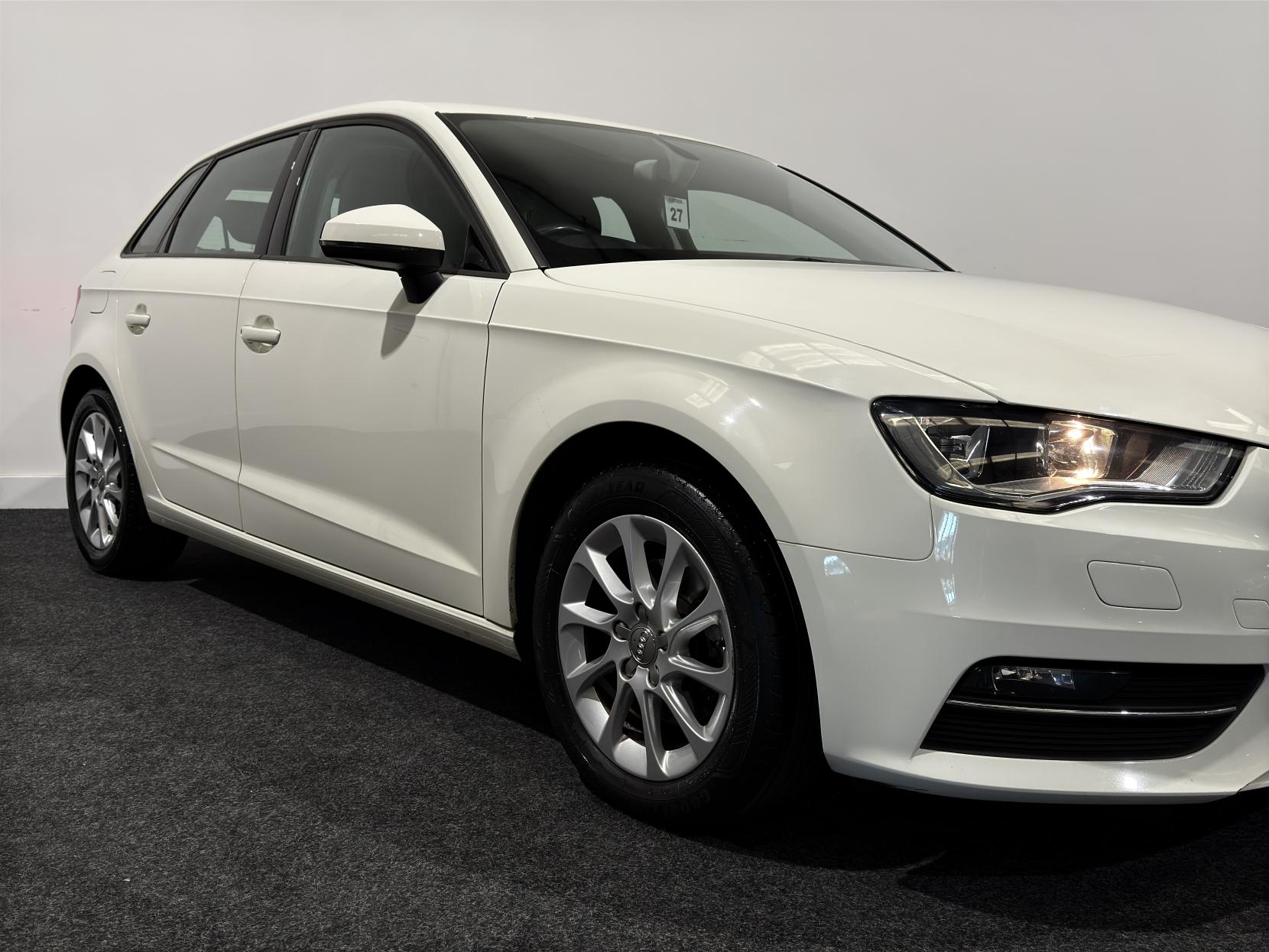 Audi A3 2.0 TDI SE Sportback 5dr Diesel Manual Euro 5 (s/s) (150 ps)