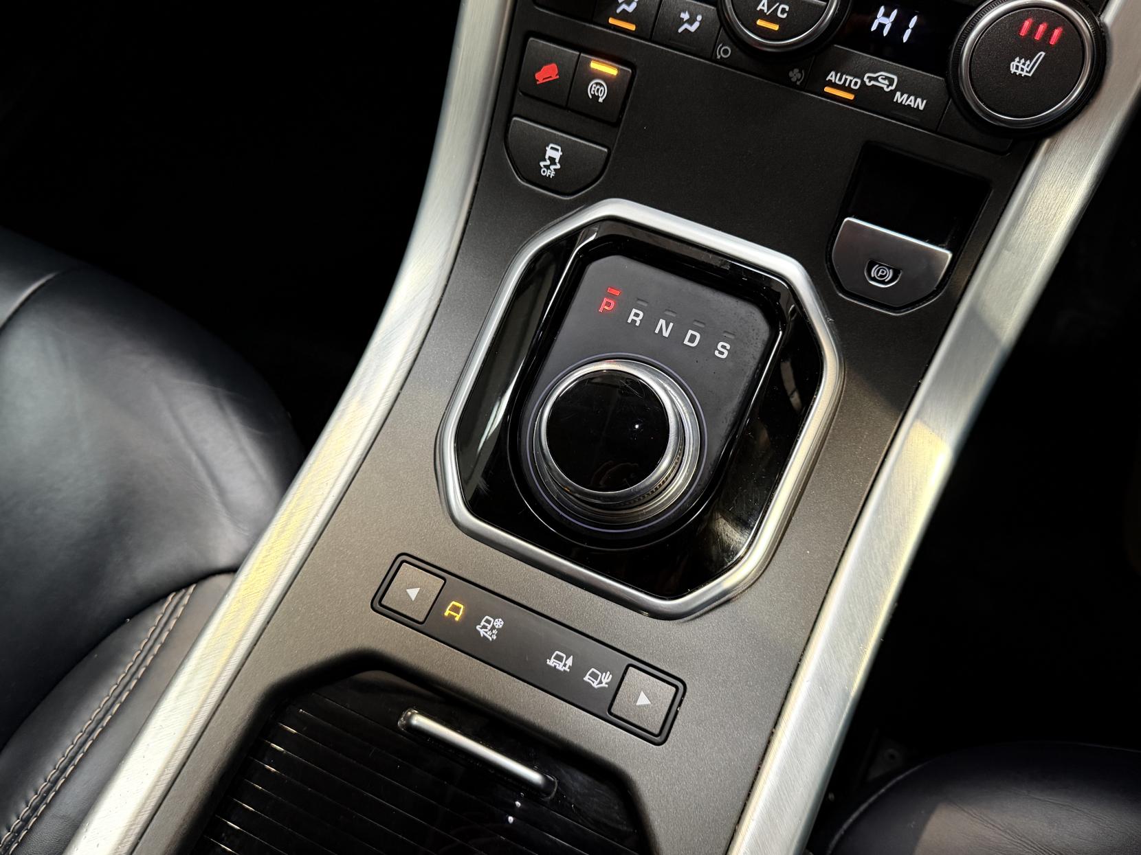 Land Rover Range Rover Evoque 2.2 SD4 Prestige Lux SUV 5dr Diesel Auto 4WD Euro 5 (s/s) (190 ps)