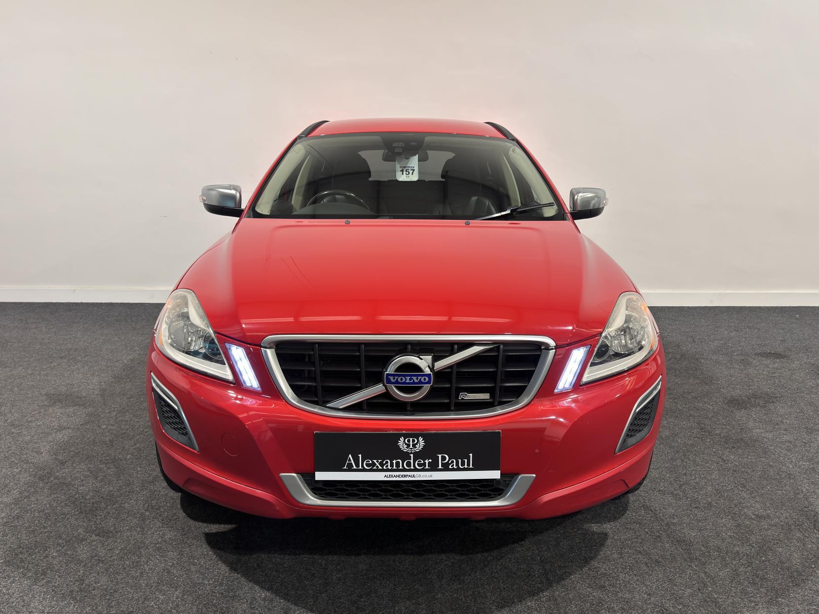 Volvo XC60 2.4 D5 R-Design SUV 5dr Diesel Geartronic AWD Euro 5 (215 ps)