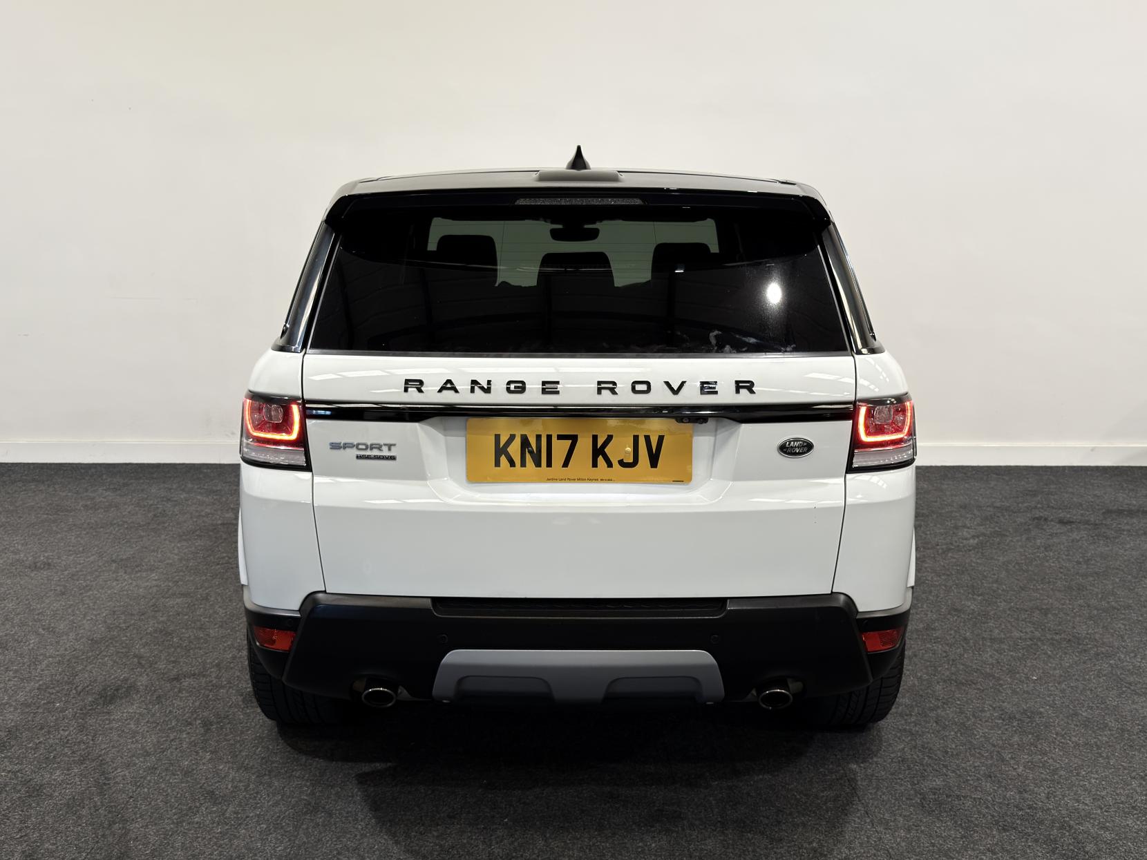Land Rover Range Rover Sport 3.0 SD V6 HSE SUV 5dr Diesel Auto 4WD Euro 6 (s/s) (306 ps)